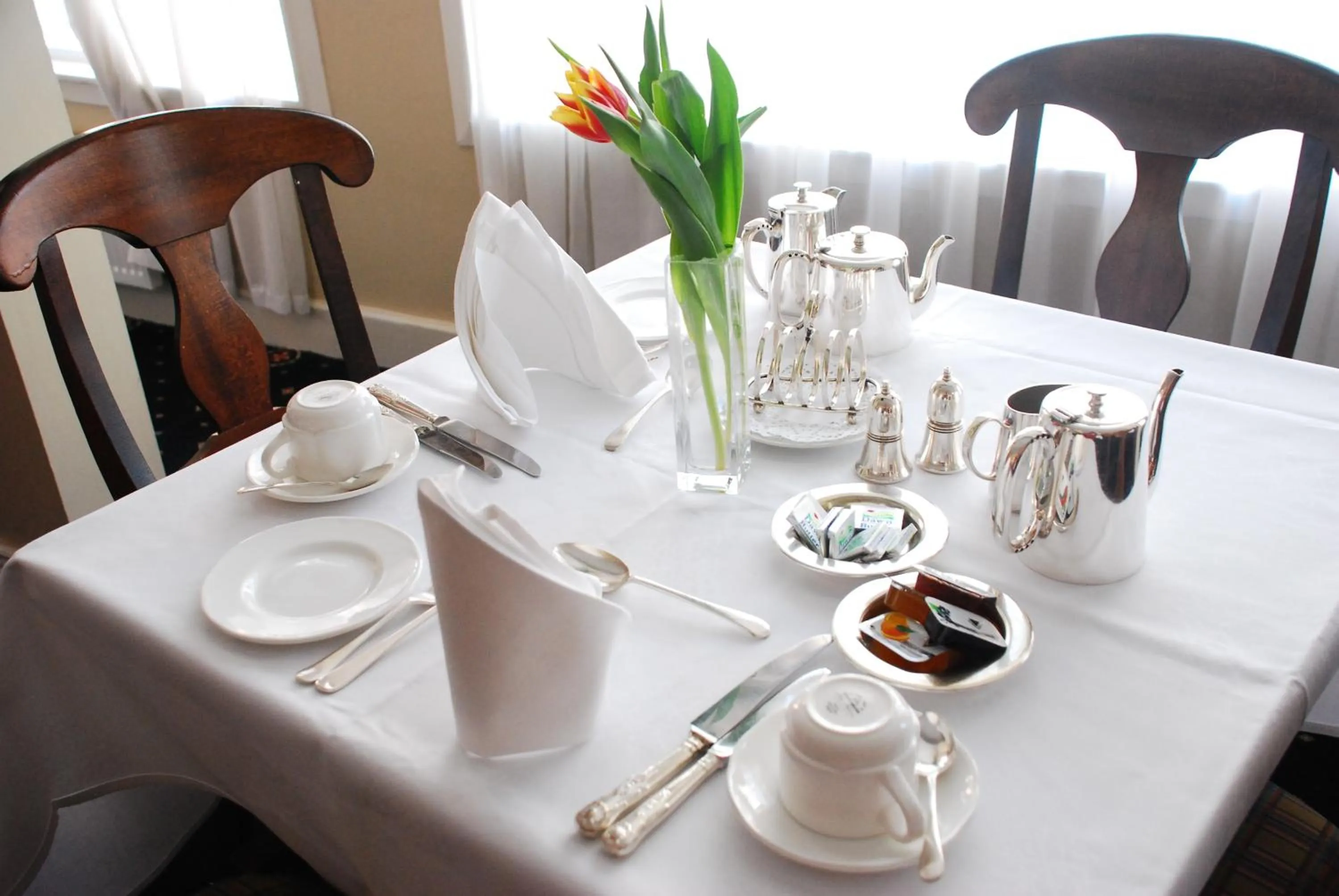 Breakfast in Casey's Hotel