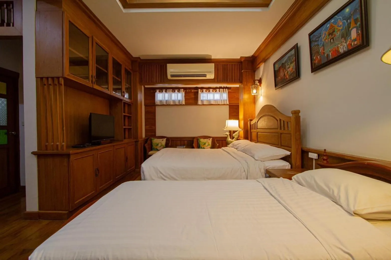 Bed in Rich Lanna House