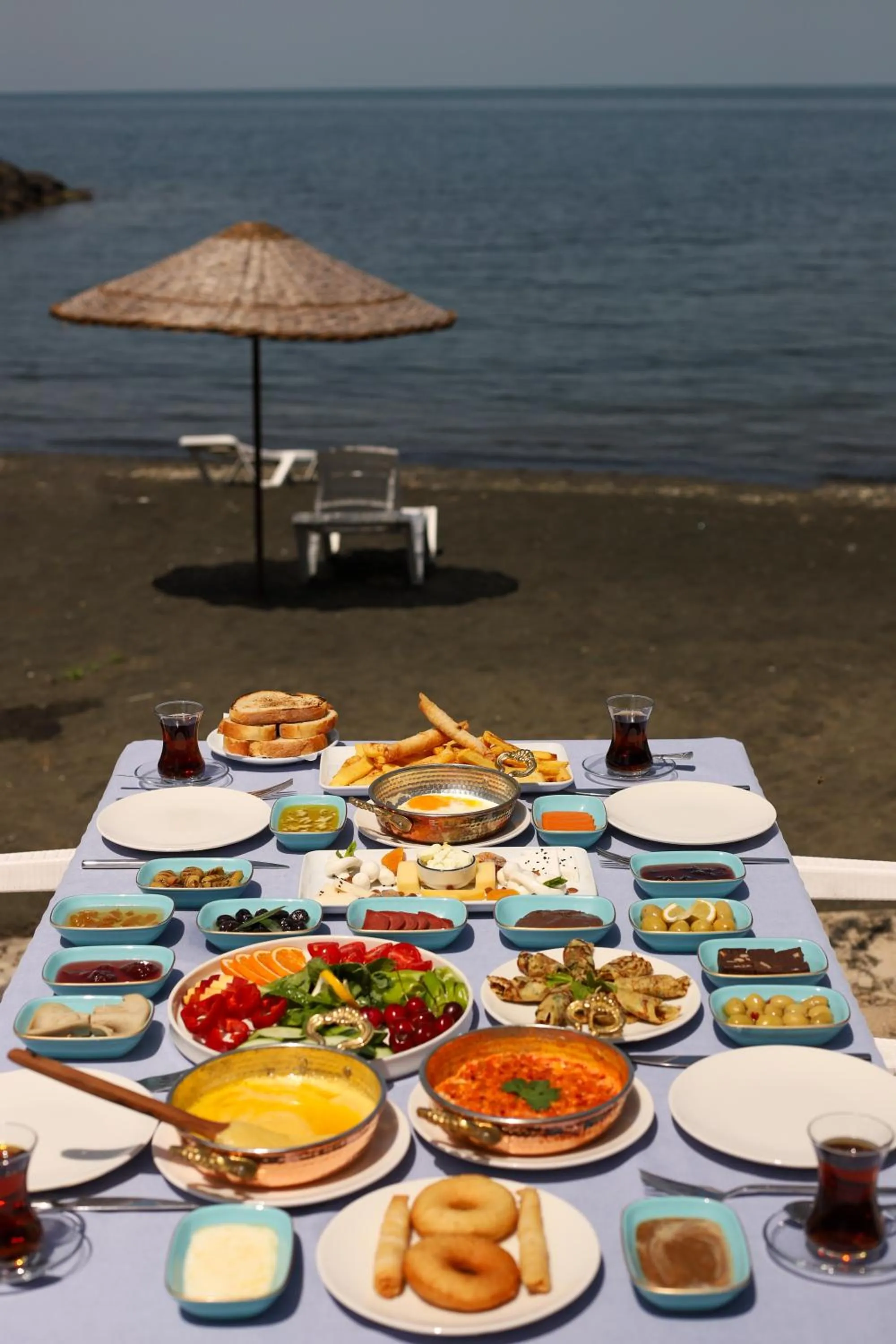 Restaurant/places to eat in Mare Blu Hotel