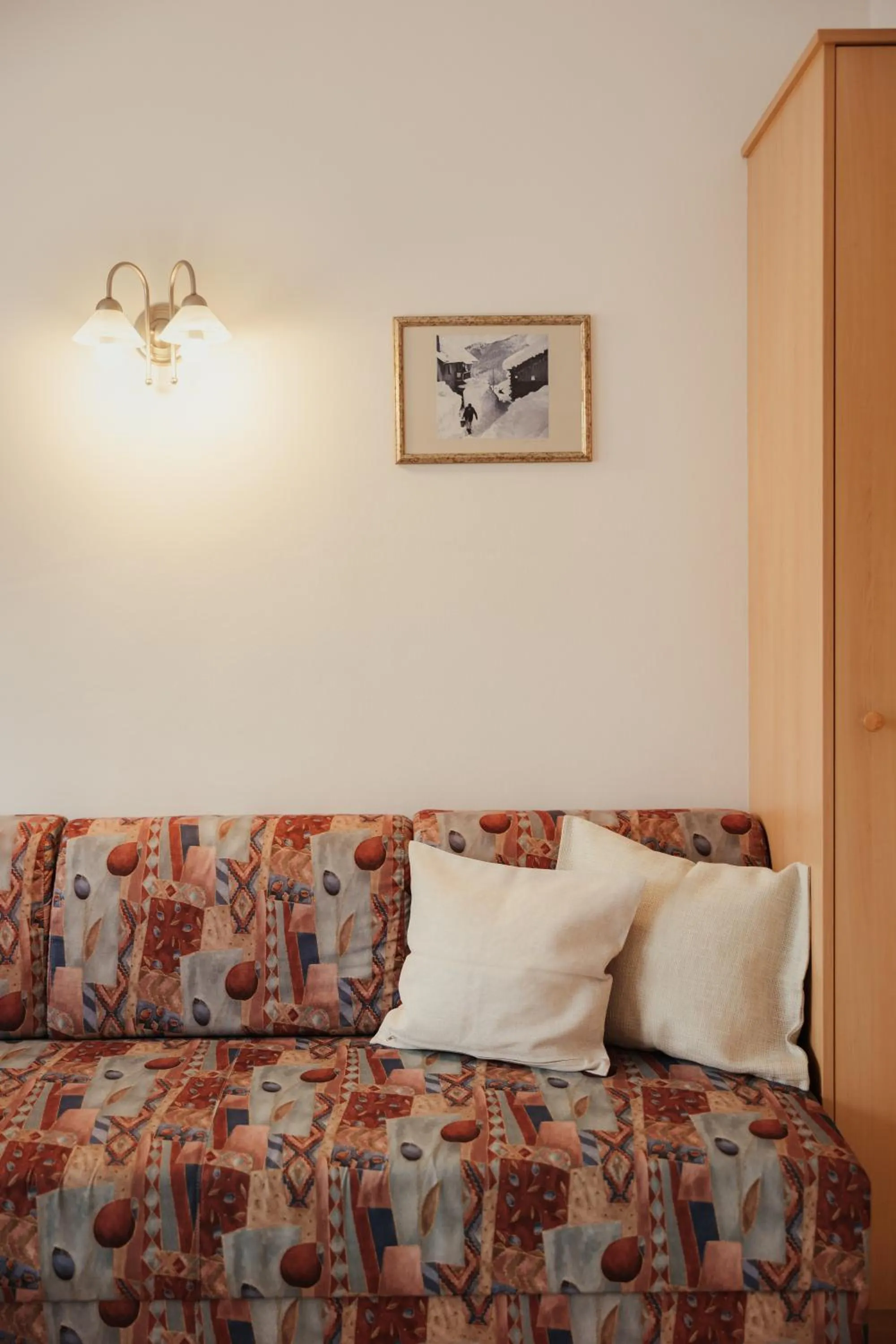 Bed in Residence Costa Burjada