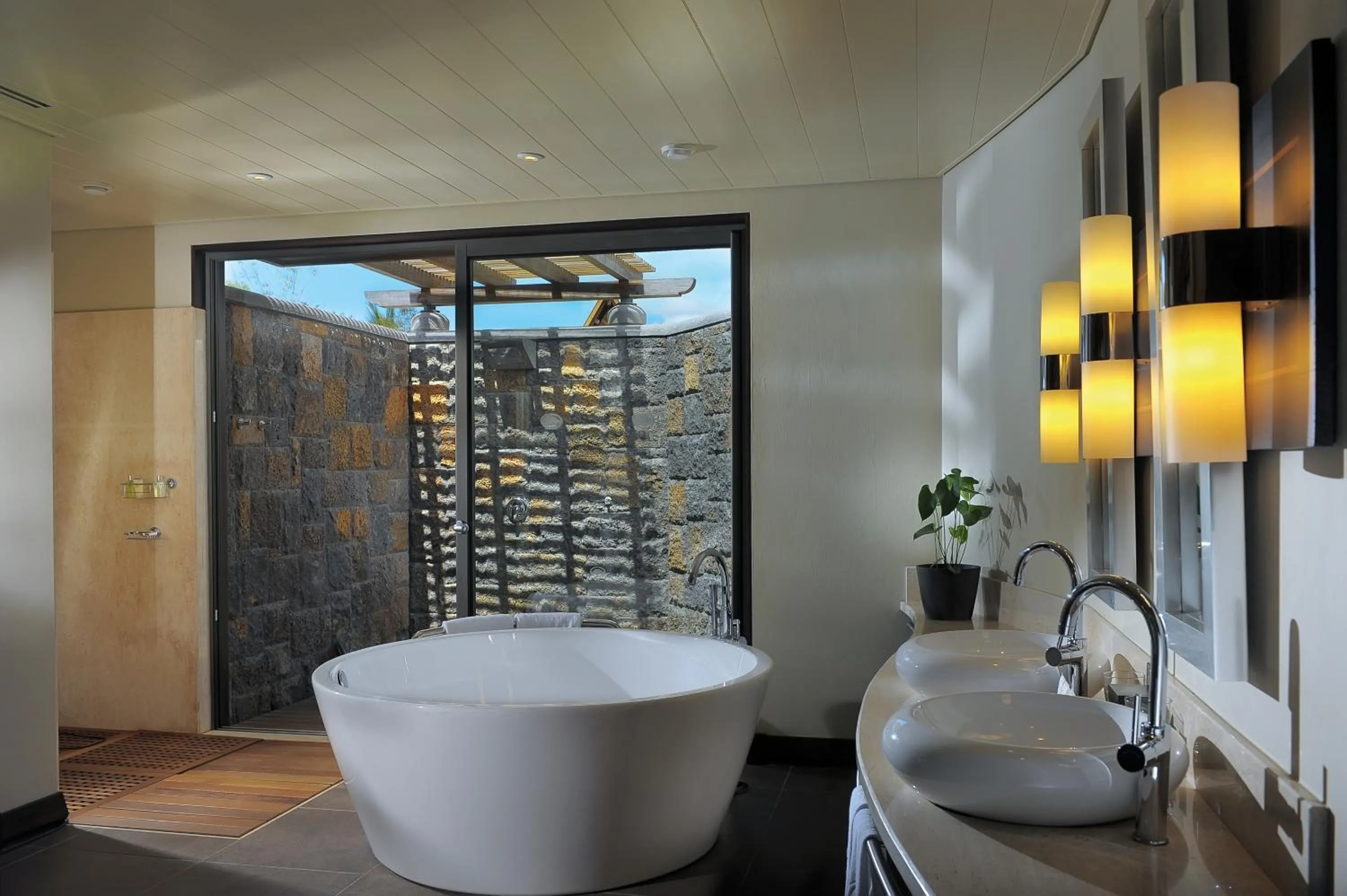 Bathroom in Trou aux Biches Beachcomber Golf Resort & Spa