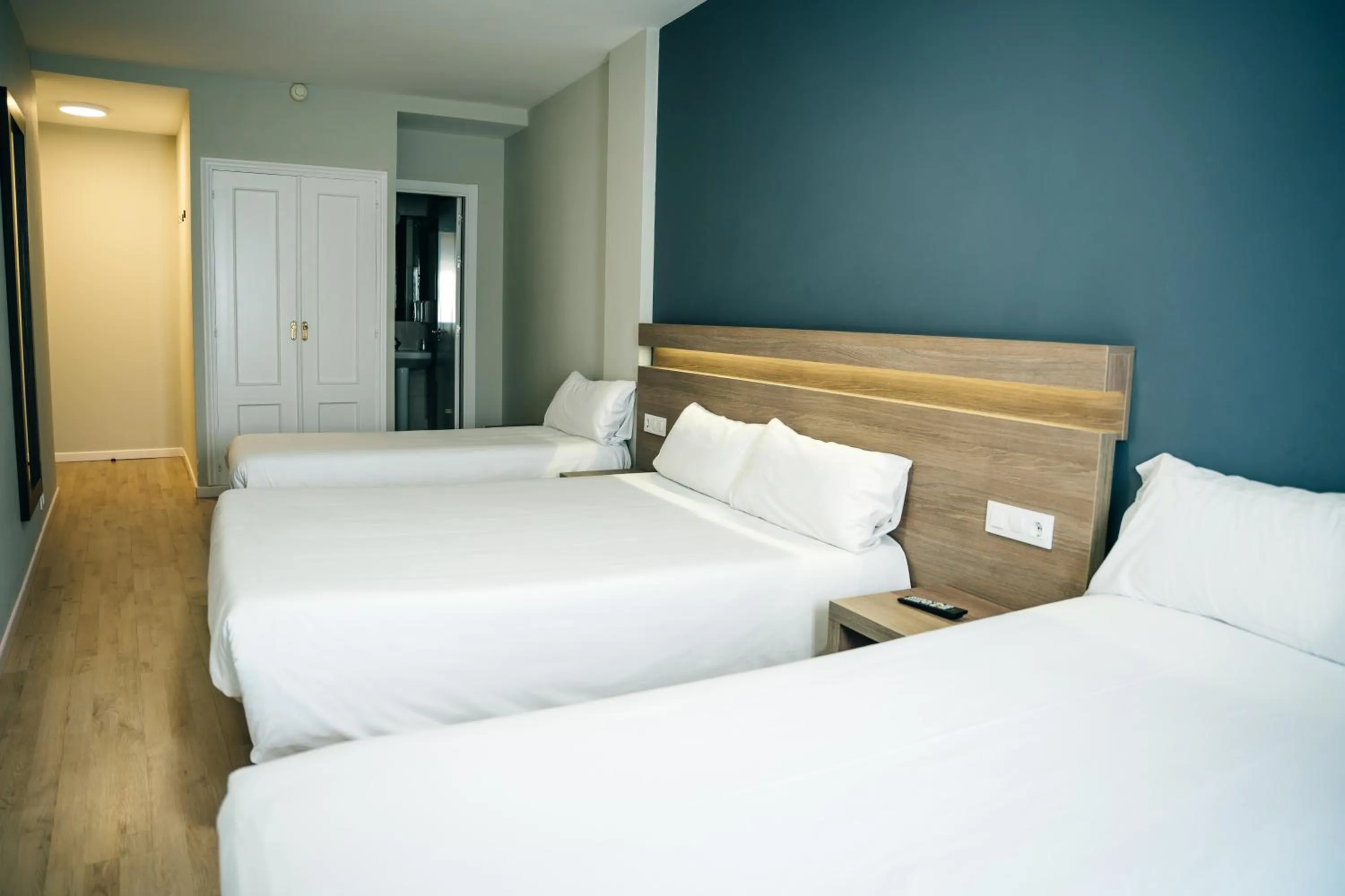 Bed in Hotel Alda Estación Pontevedra