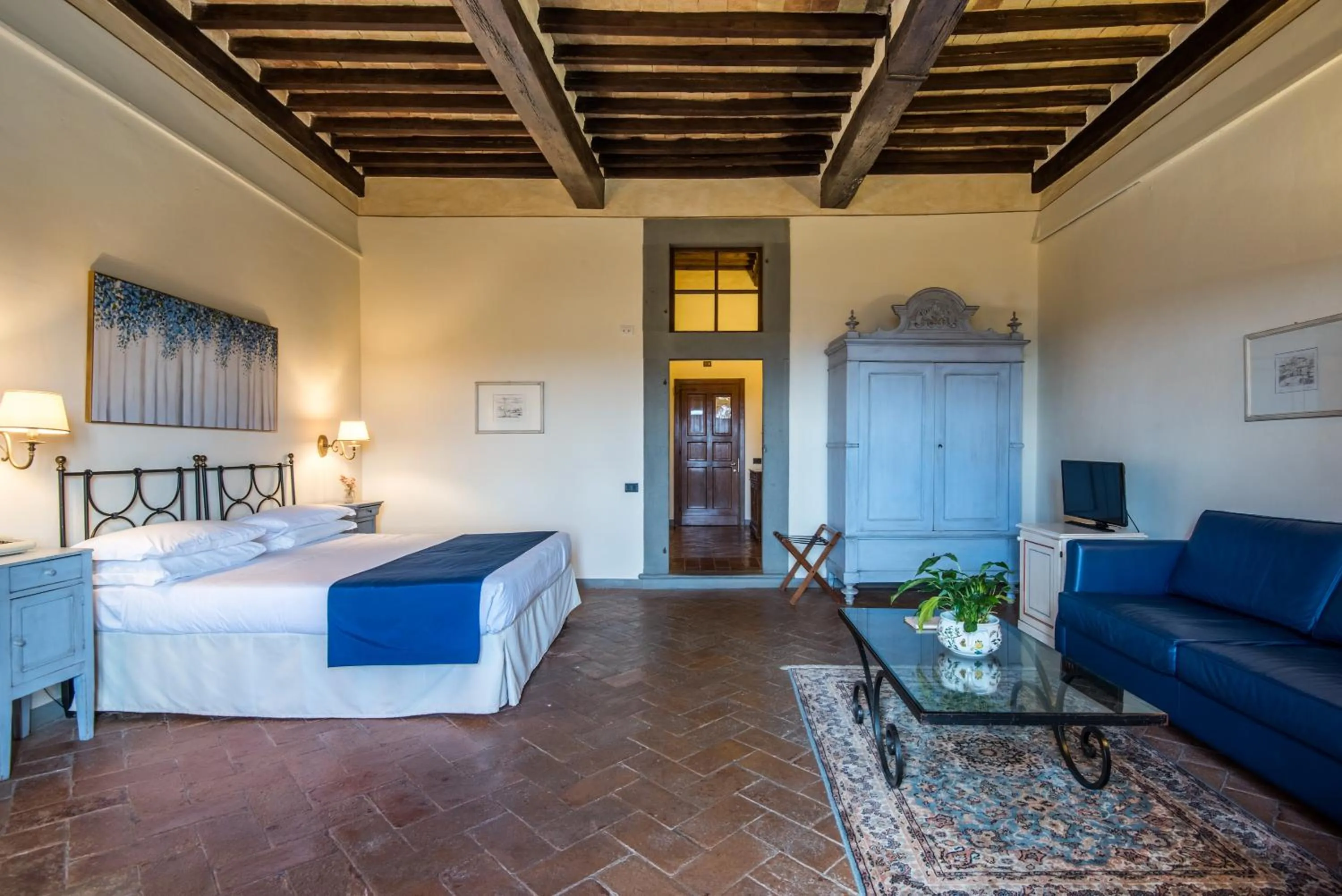 Bed in Hotel Palazzo Squarcialupi