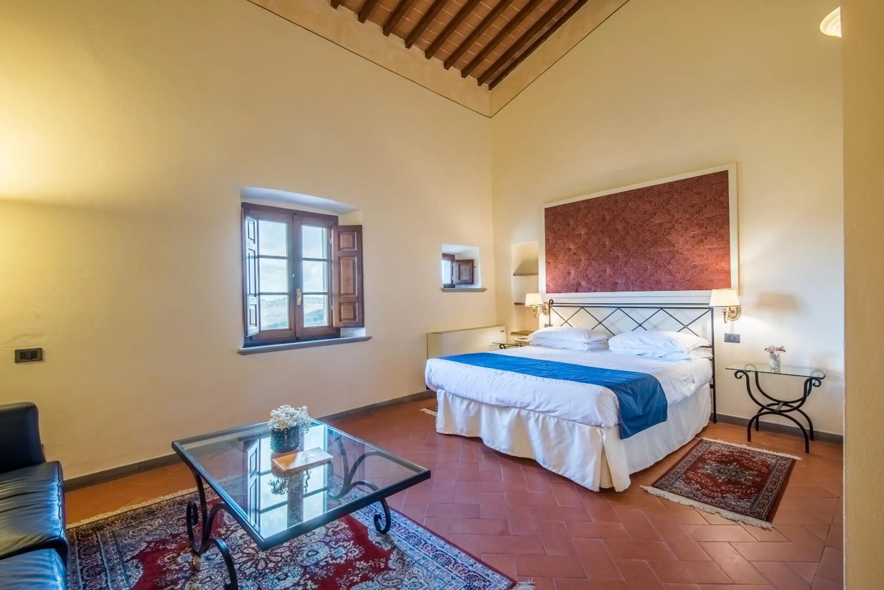 Bed in Hotel Palazzo Squarcialupi