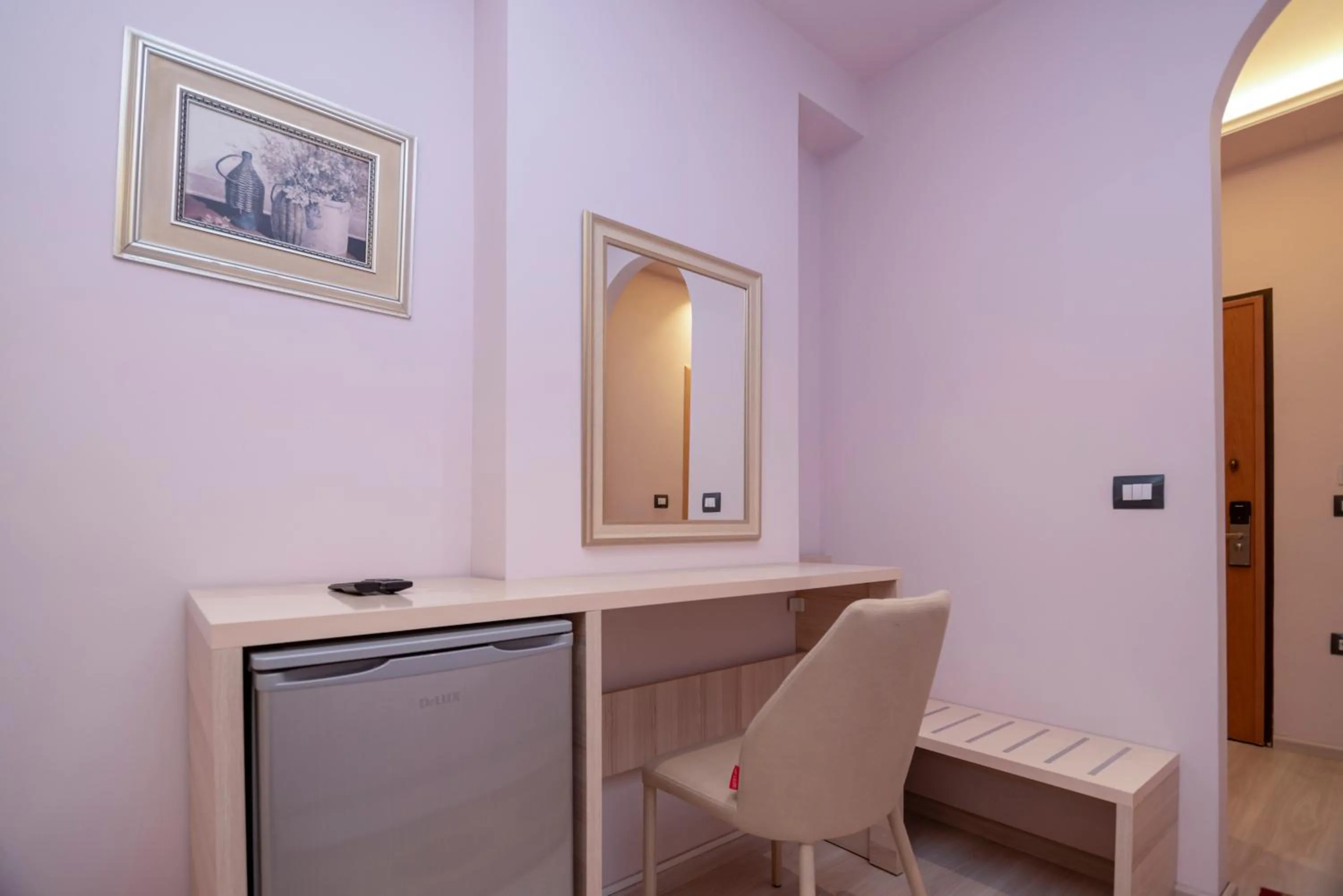 hair dresser in San Marino Hotel