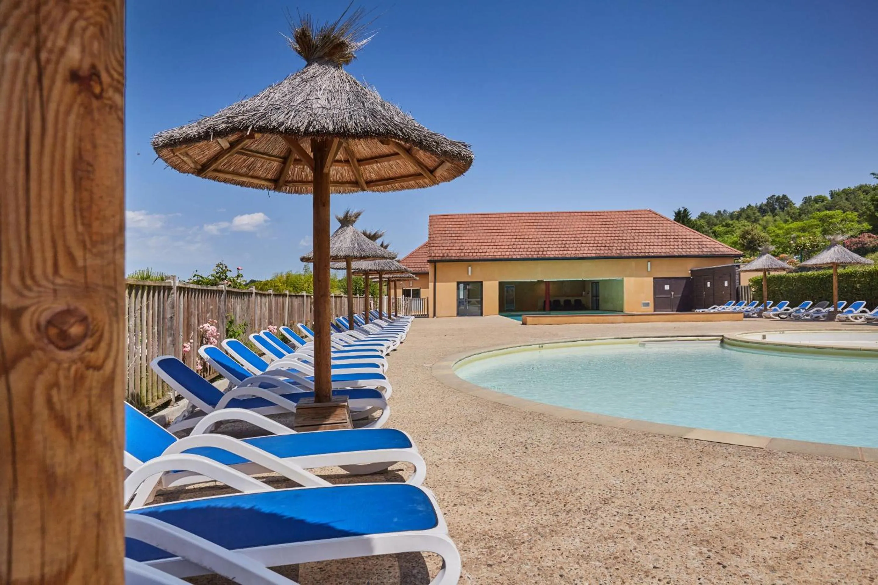 Swimming pool in Résidence Odalys - Les Coteaux de Sarlat