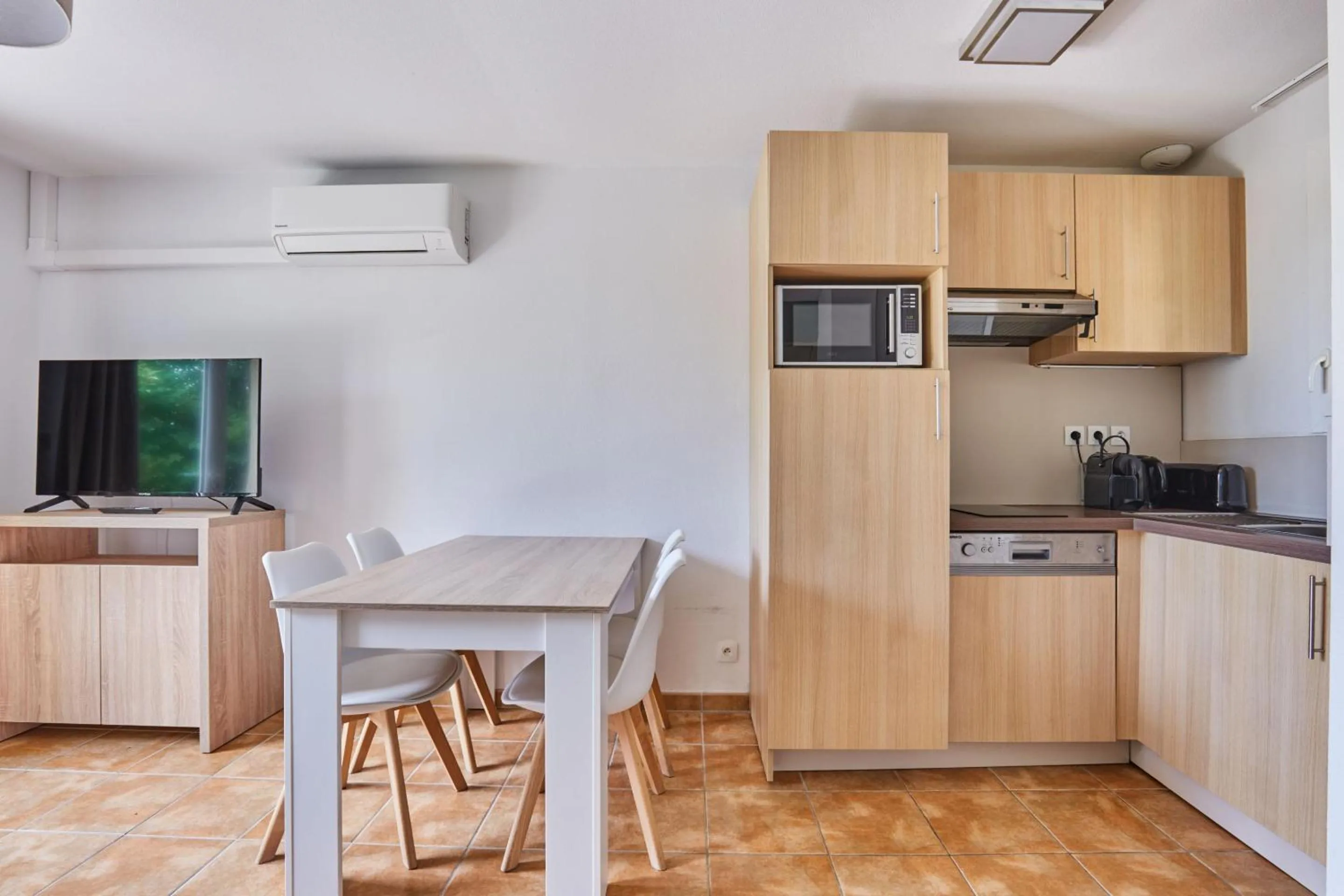 Dining area in Résidence Odalys - Les Coteaux de Sarlat