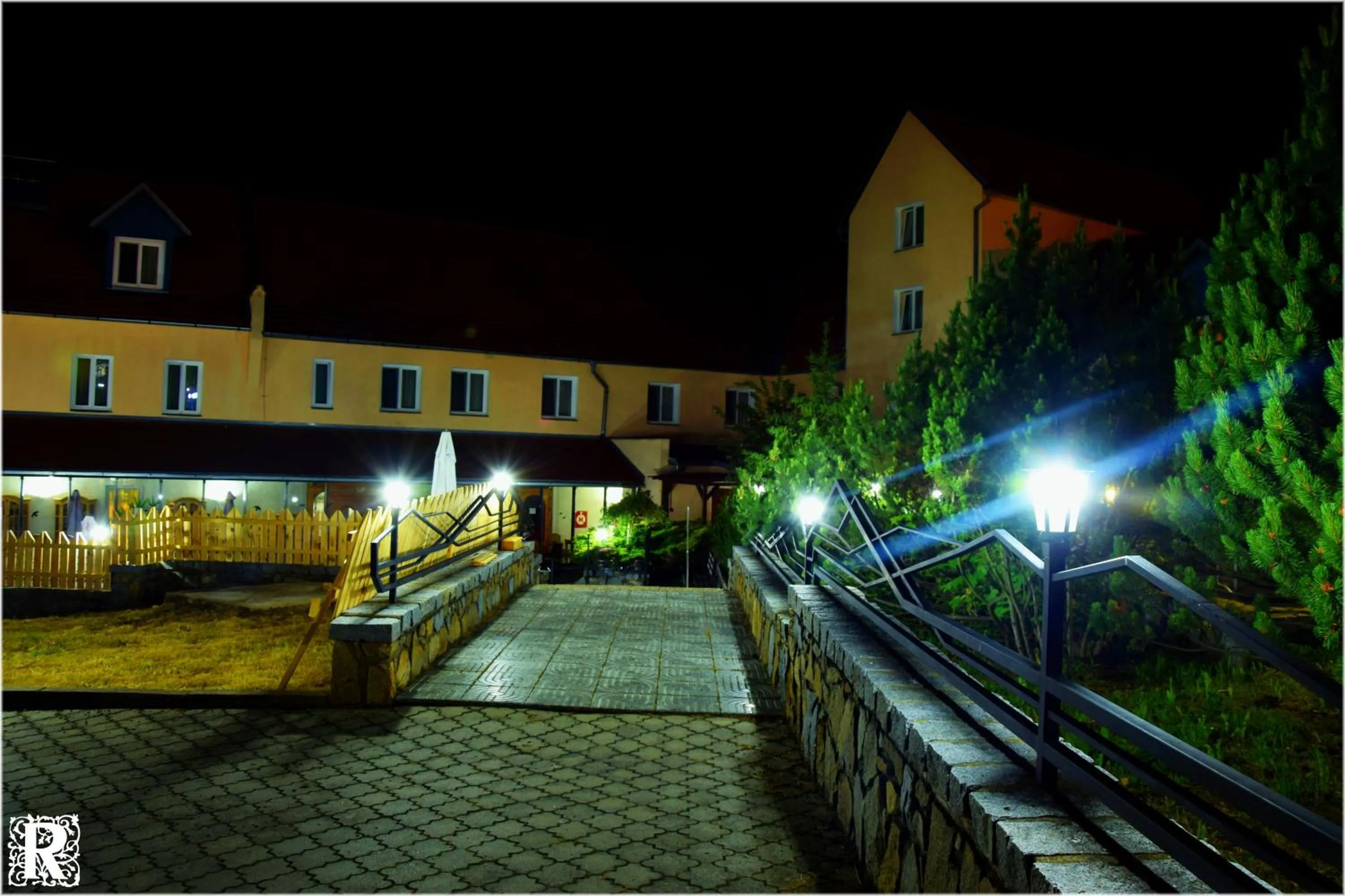 Property building in Hotel Rustikal