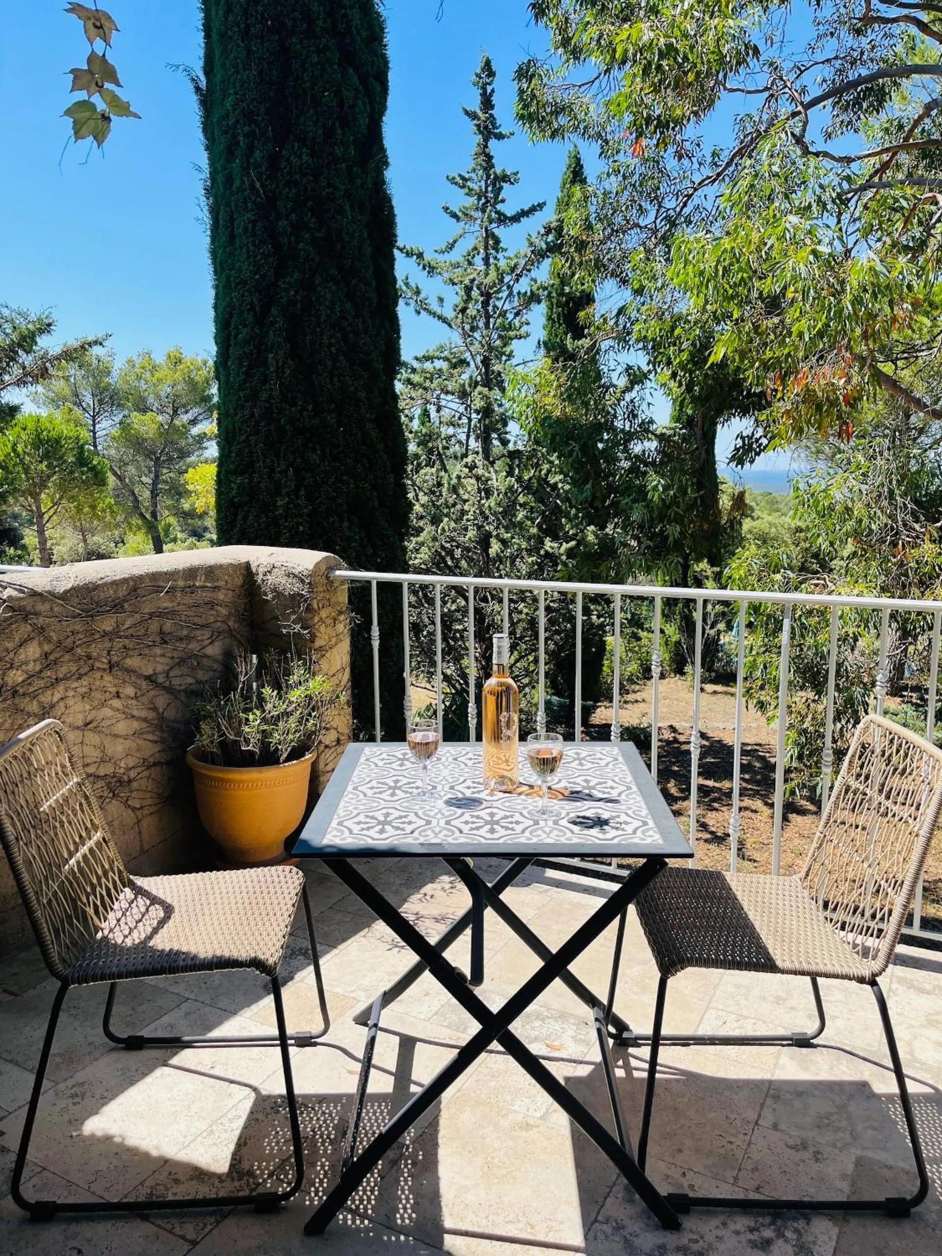 Patio in Le Mas des Collines