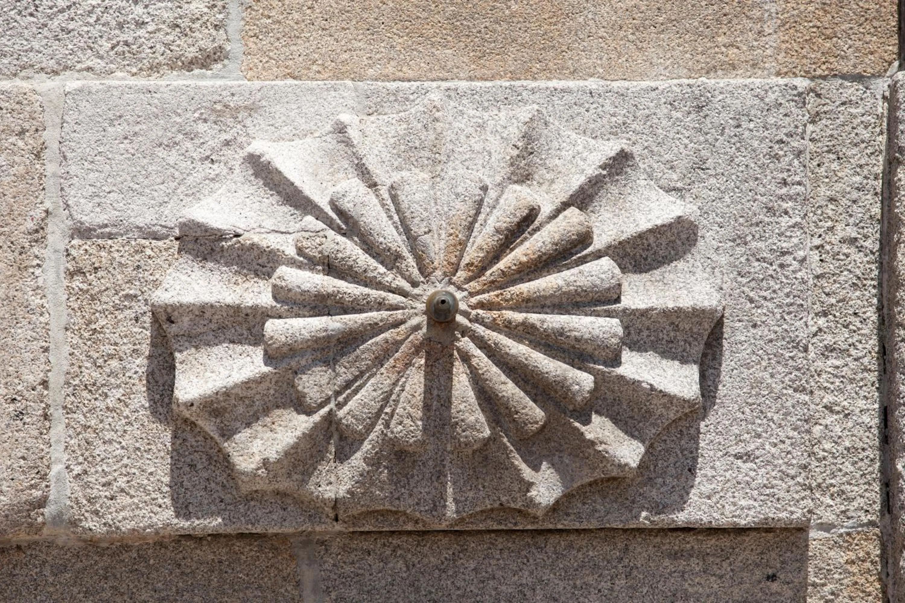 Property building in PortoSense Ribeira