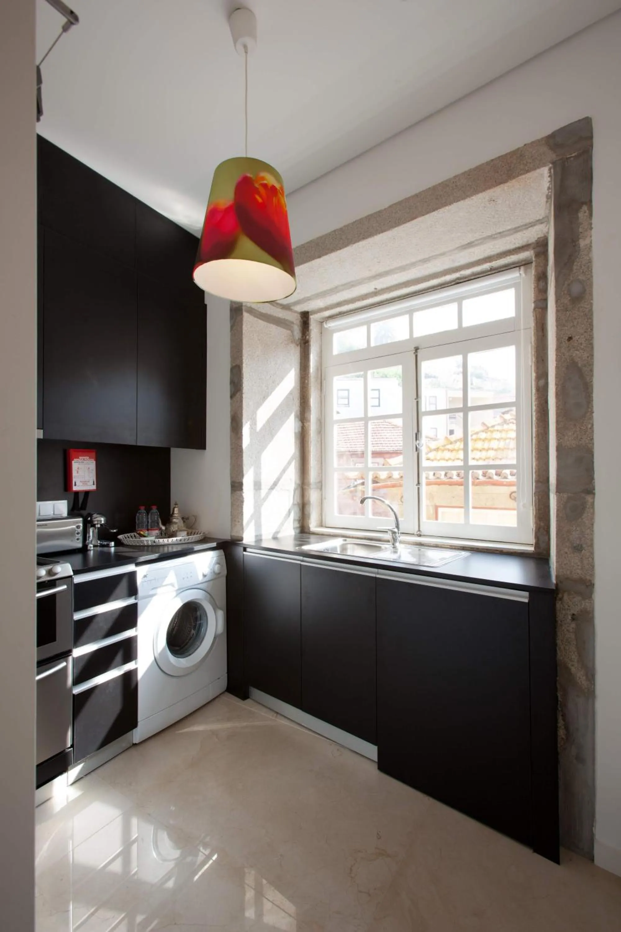 Kitchen or kitchenette in PortoSense Ribeira