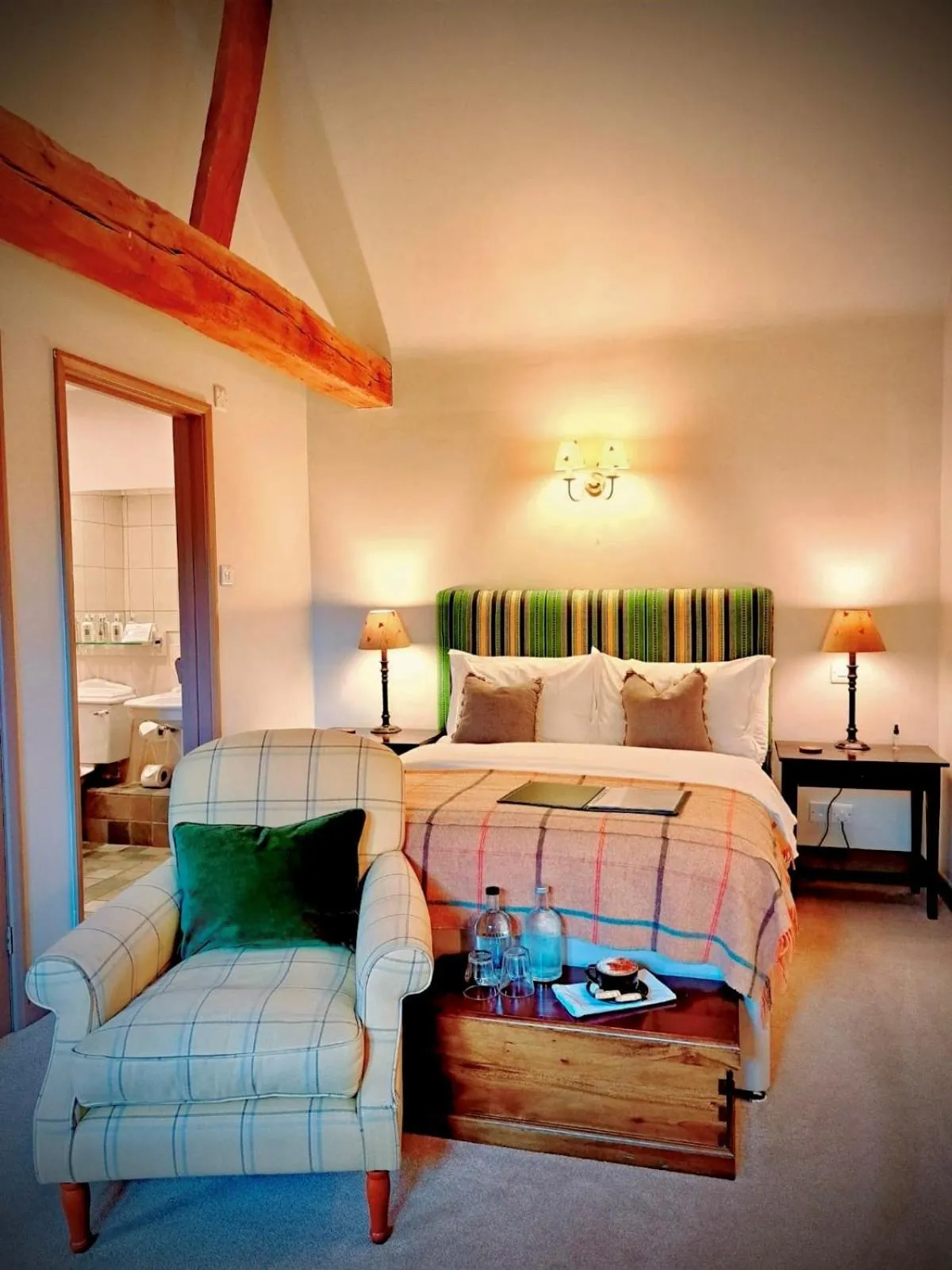 Bed in Halfway Bridge