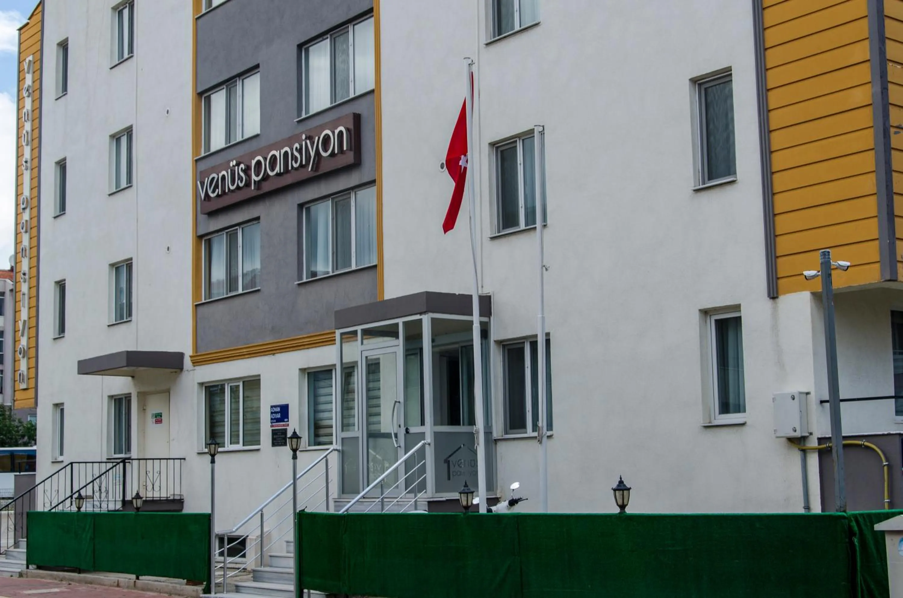 Facade/entrance in Çanakkale Venüs Pansiyon