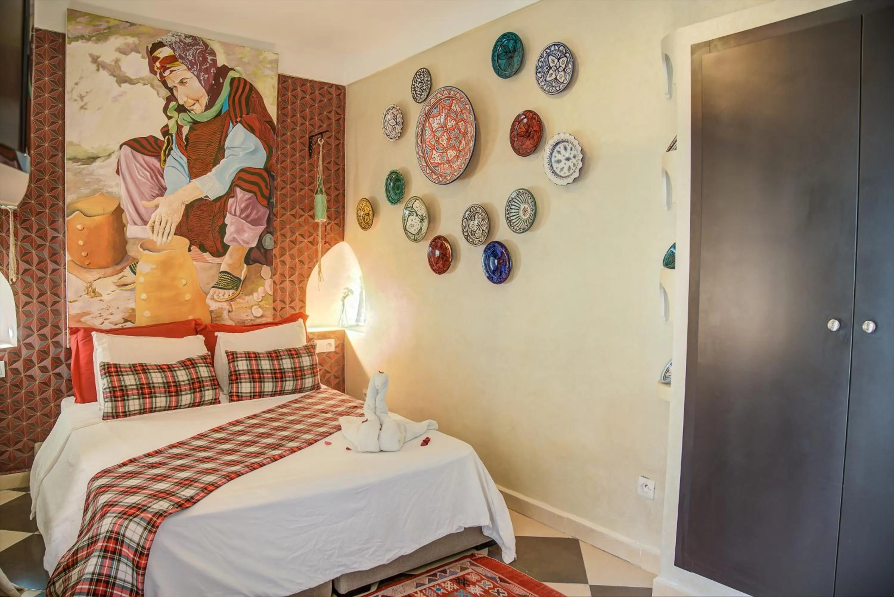 Photo of the whole room, Bed in Riad Les Oliviers & Spa