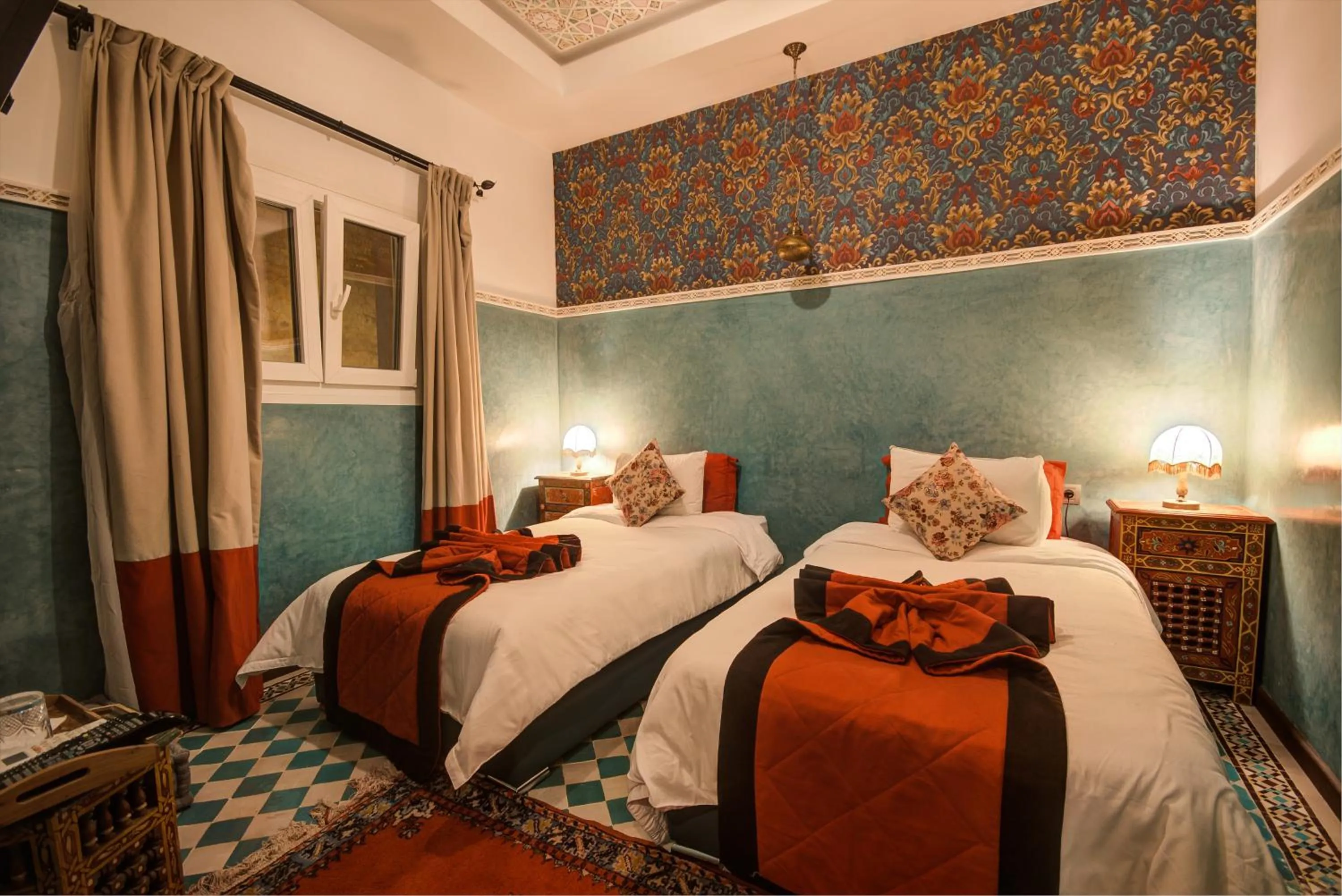 Bed in Riad Les Oliviers & Spa