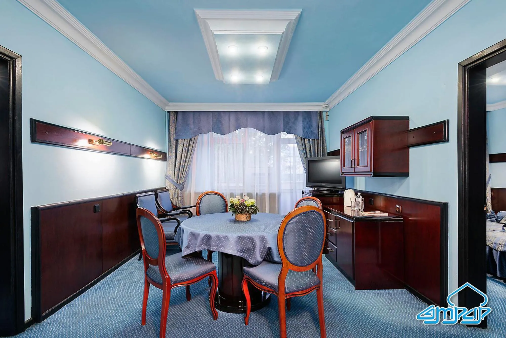 Communal kitchen in Otrar