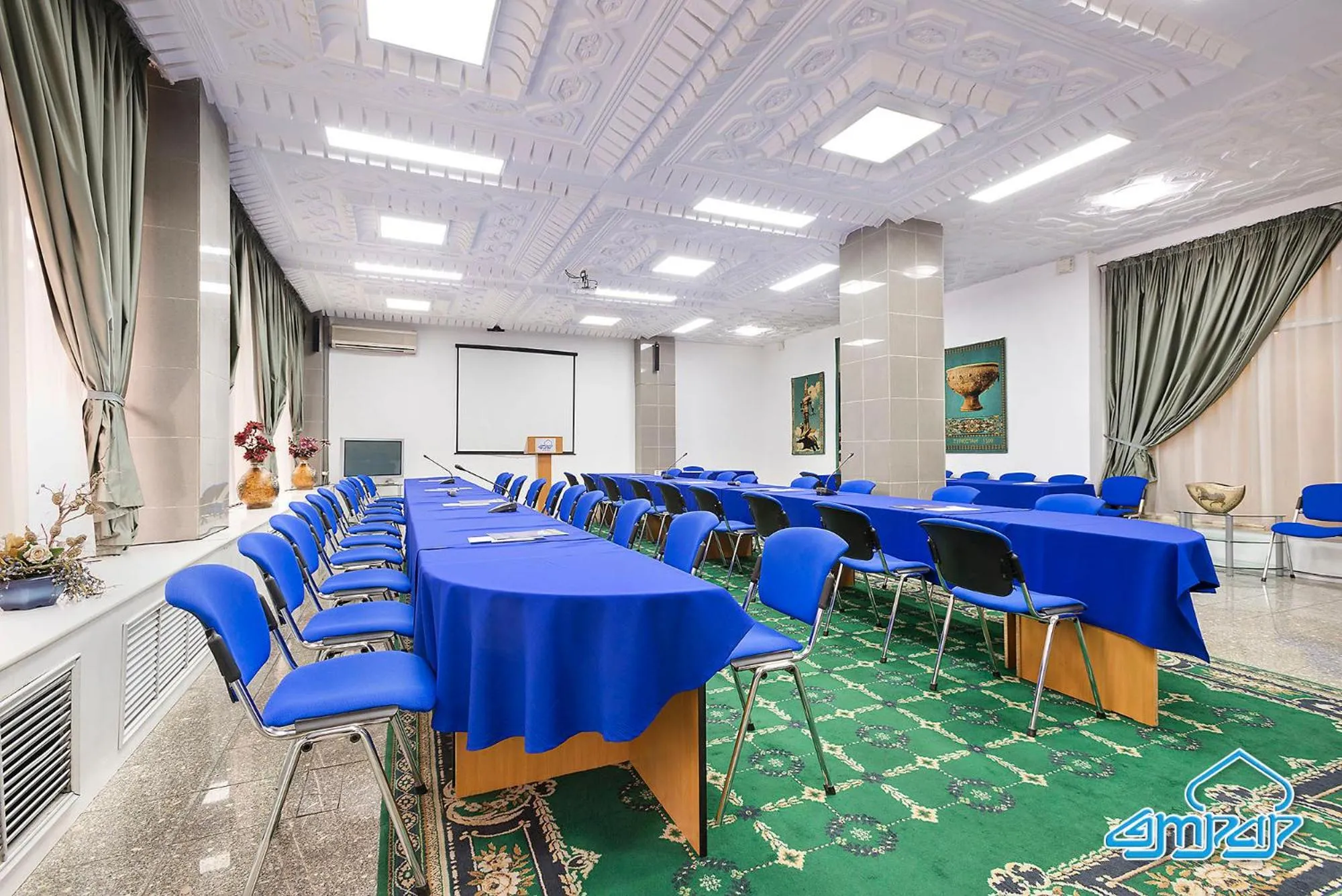 Business facilities in Otrar