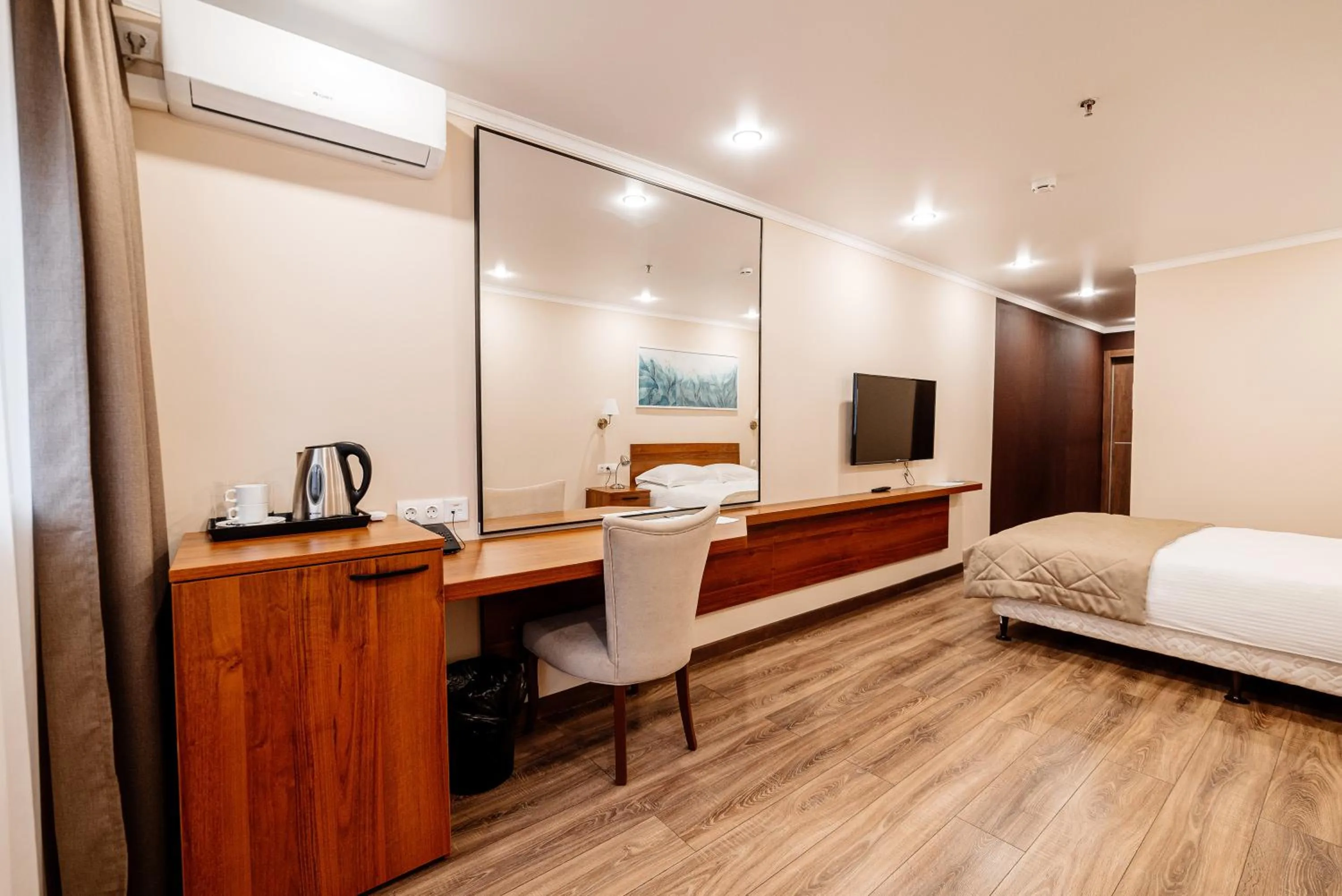 TV and multimedia in Chagala Hotel Uralsk