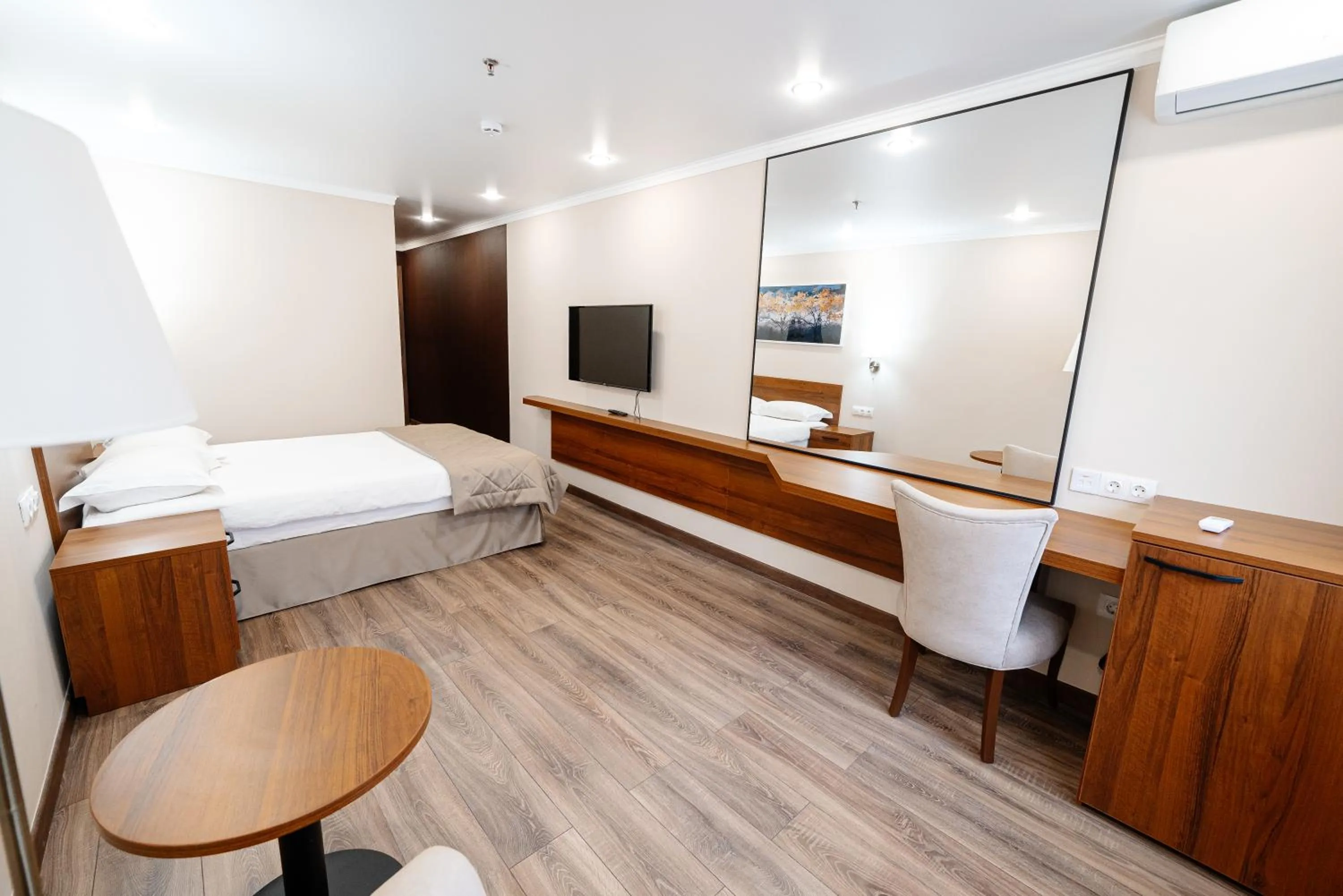 Photo of the whole room in Chagala Hotel Uralsk