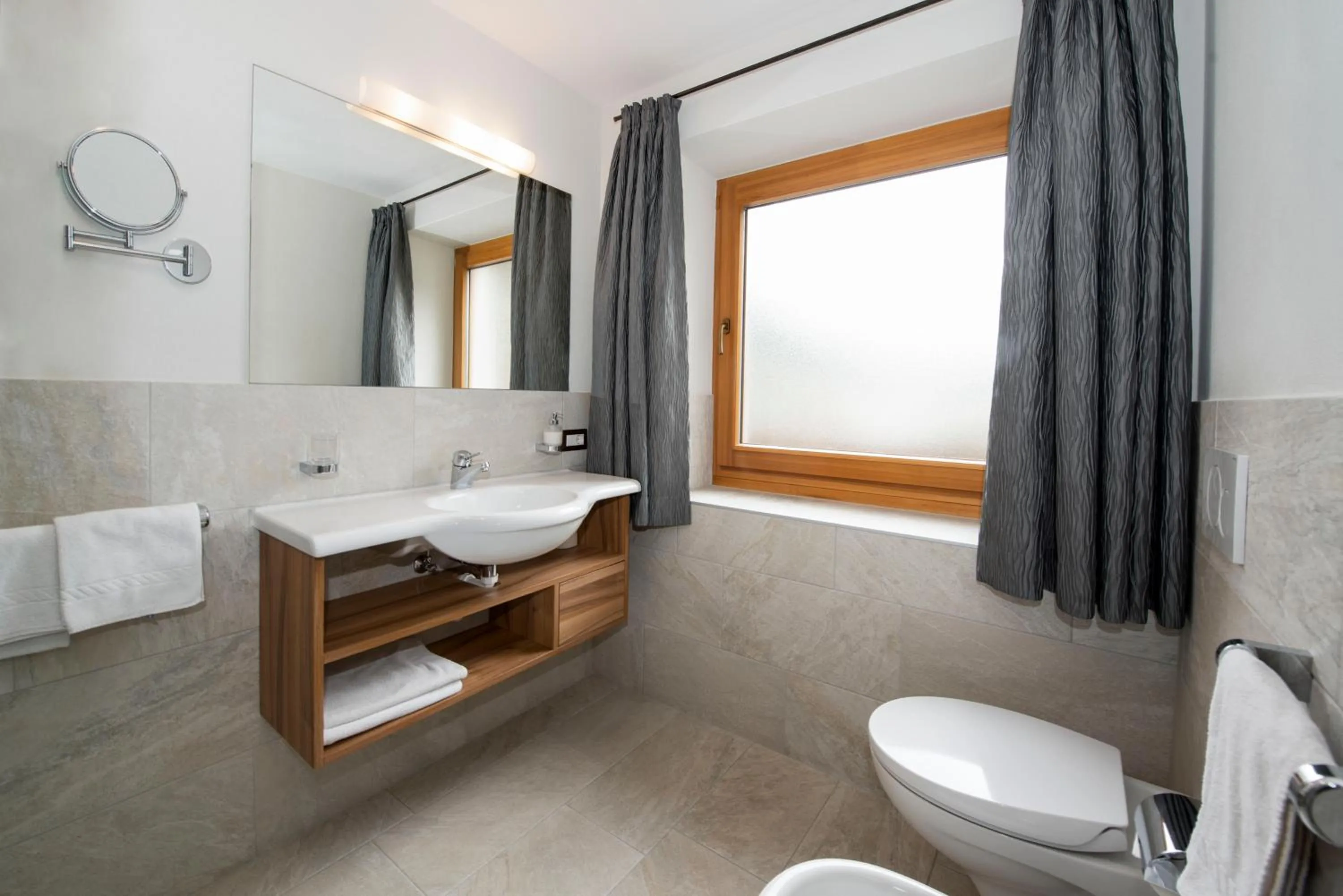 Bathroom in Garni Hotel Geier