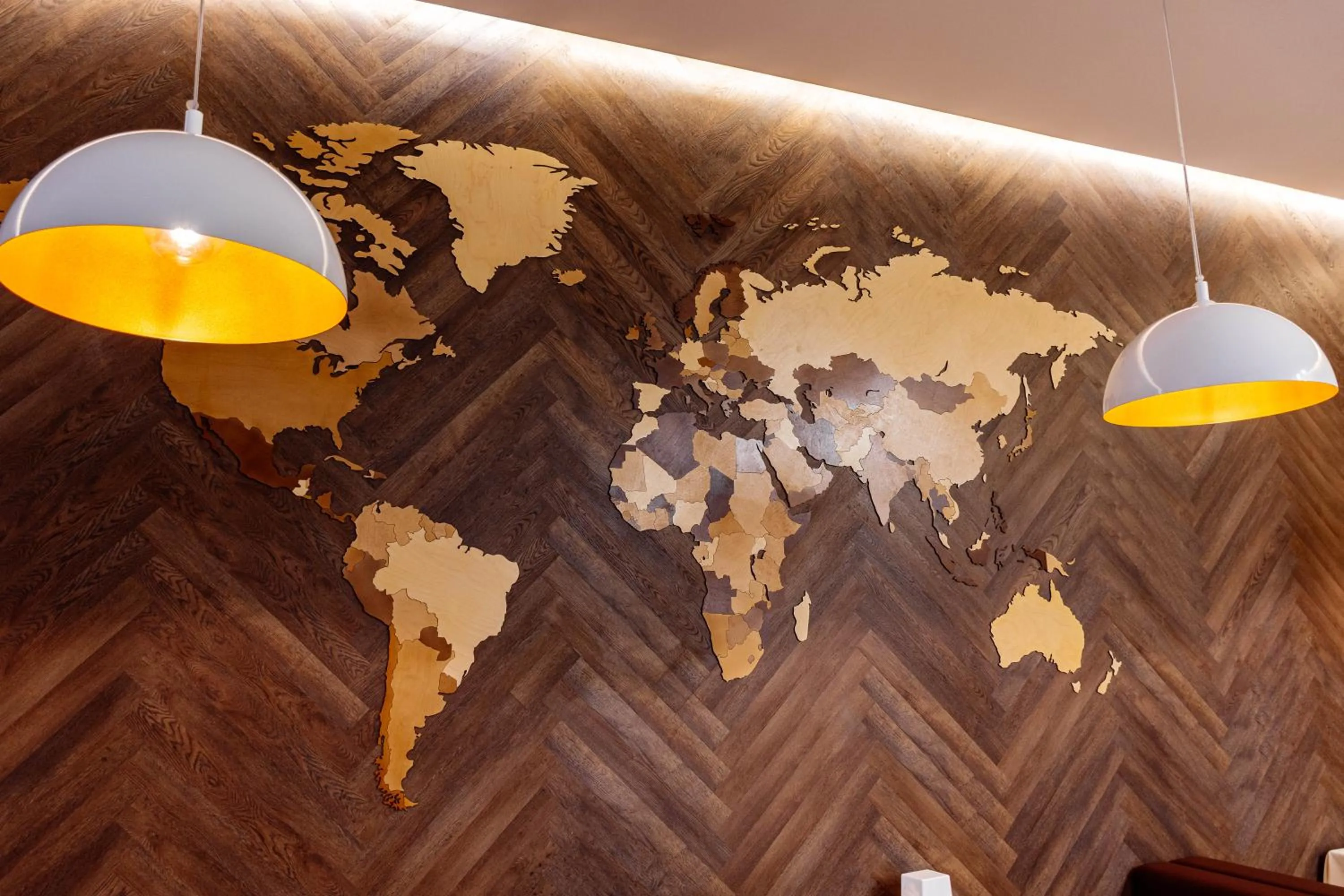 Restaurant/places to eat in Chagala Hotel Aksai