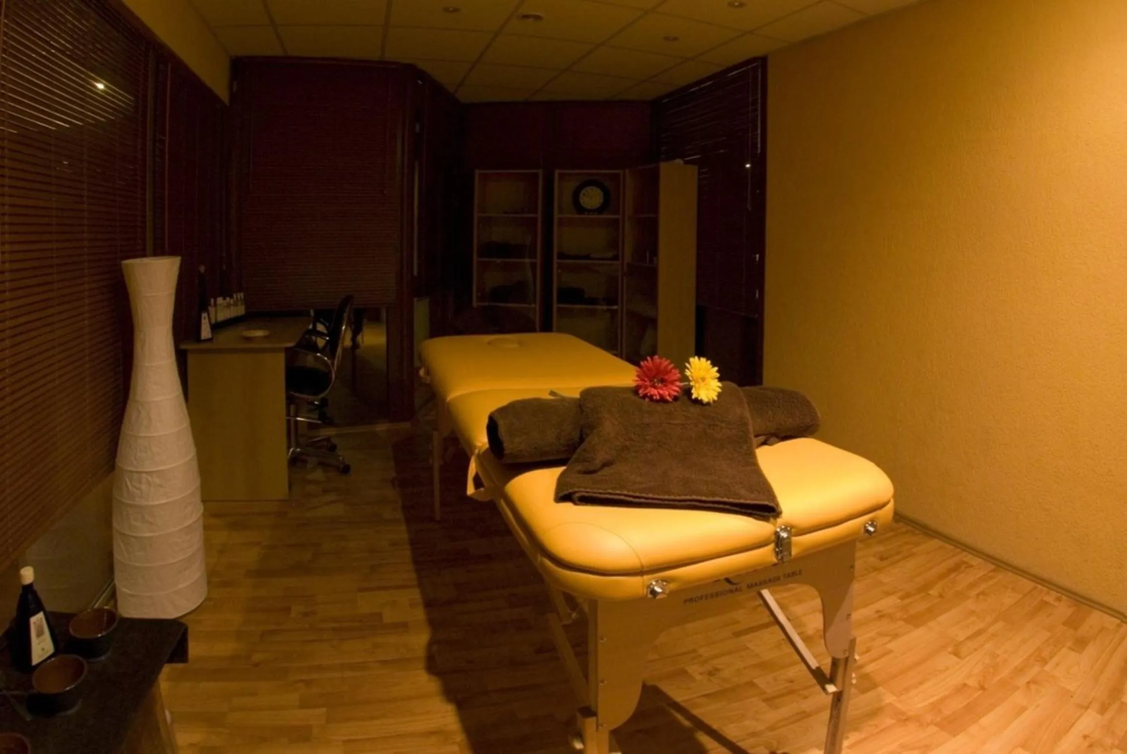 Nightclub / DJ in Hotel Fit Fun