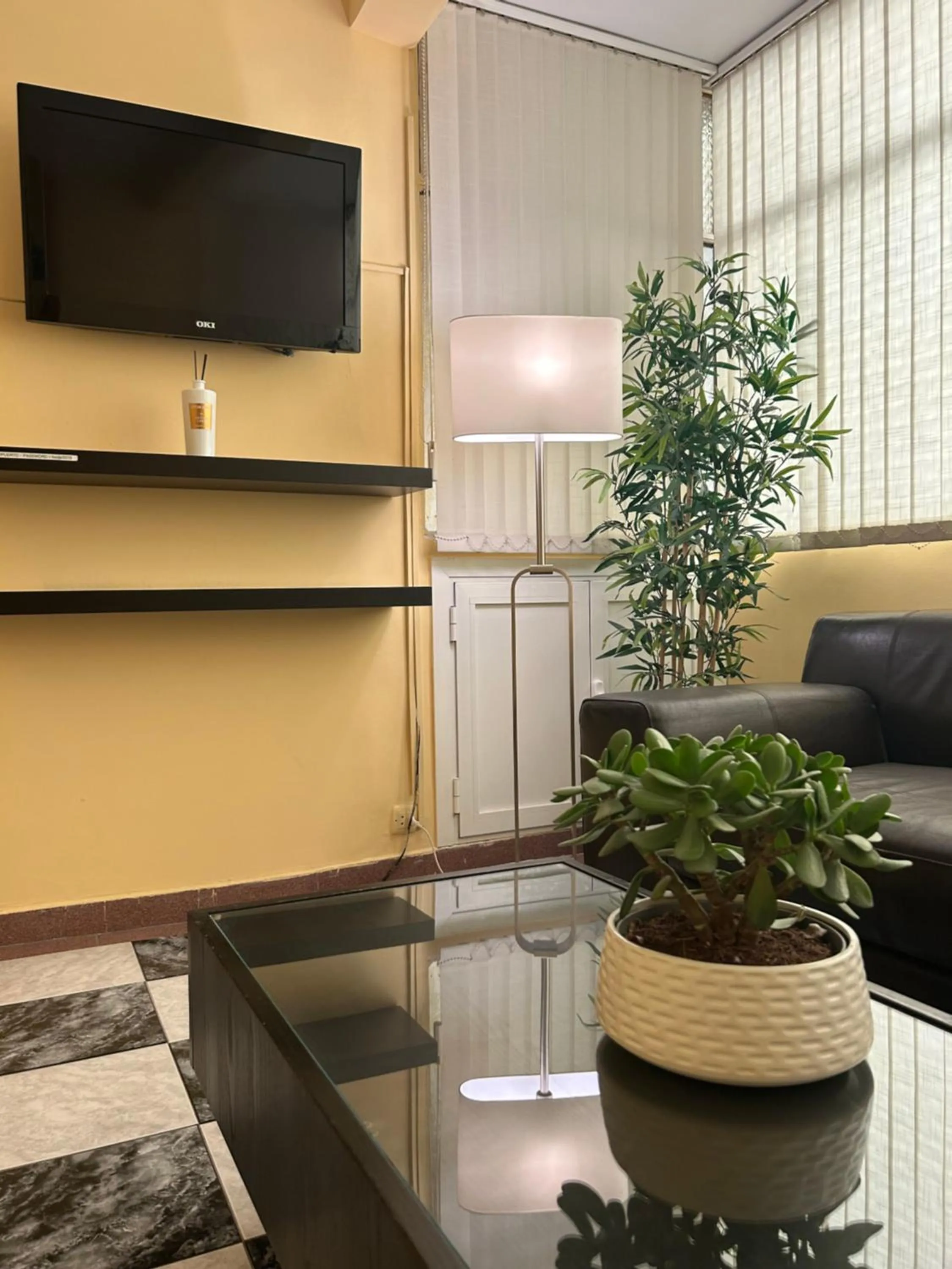 Living room in Hostal Aeropuerto