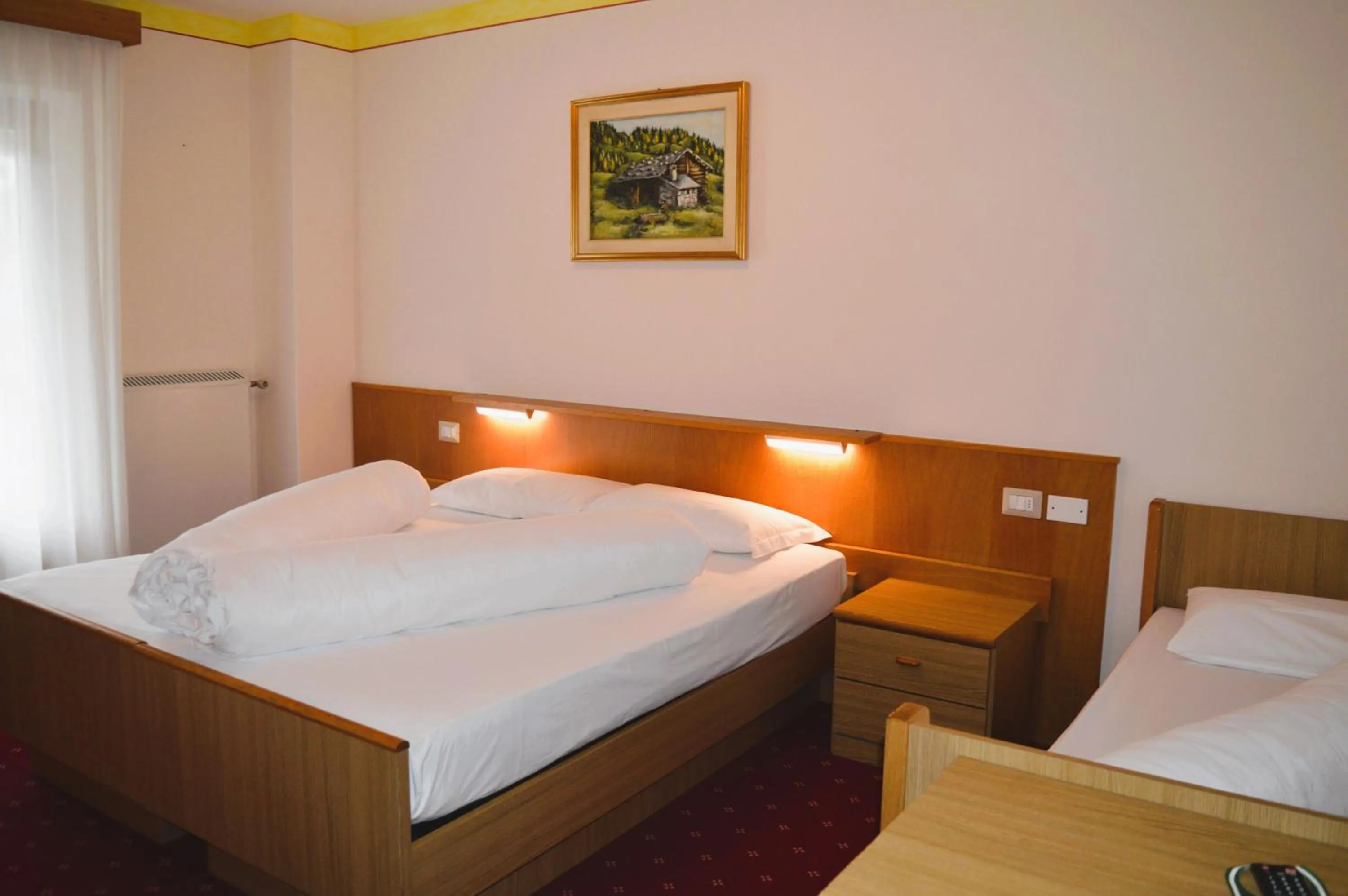 Bedroom, Bed in Hotel Stella Alpina