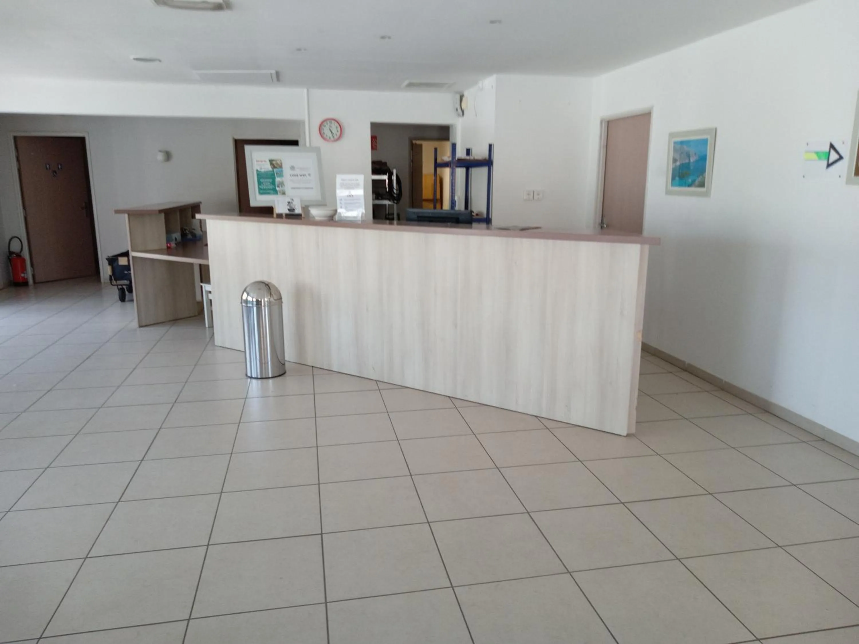Lobby or reception in Terres de France - Résidence de la Cabre d'Or