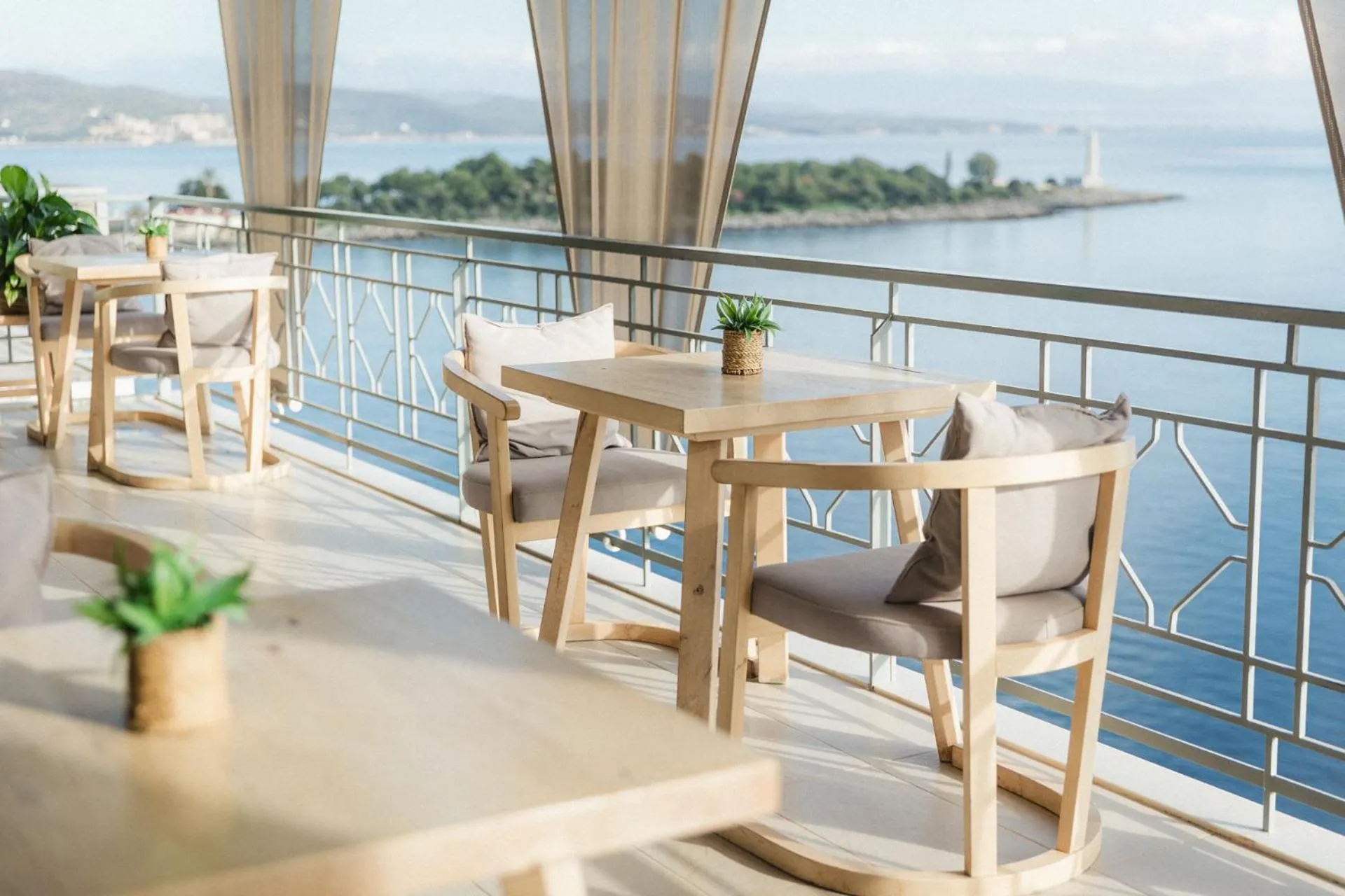 Restaurant/places to eat in Infinity Hotel Gytheio