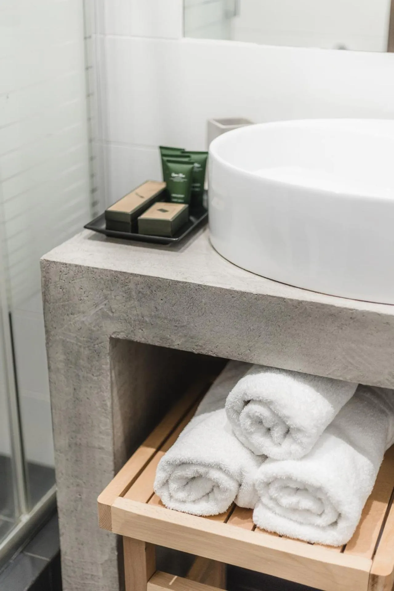 Public Bath in Infinity Hotel Gytheio