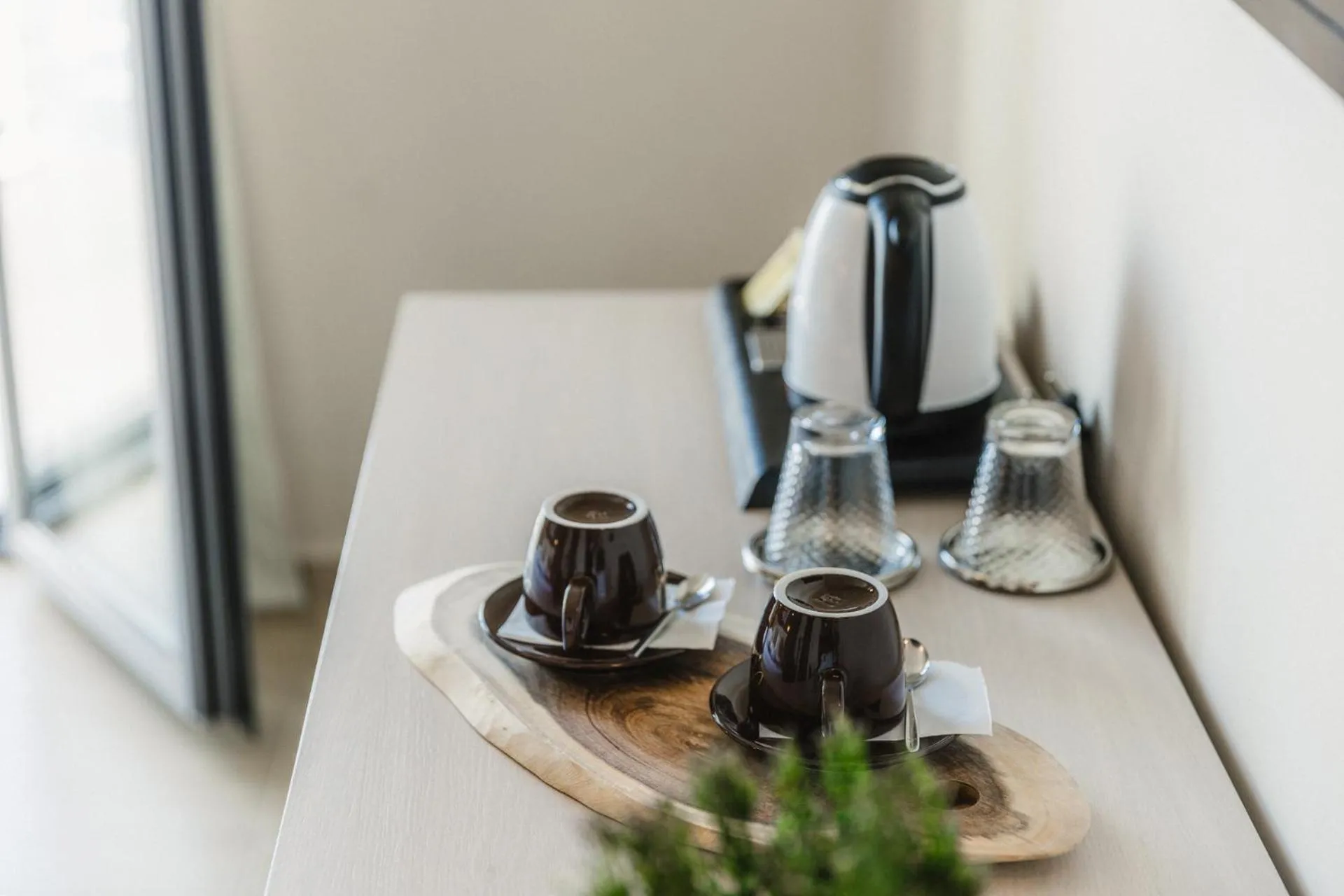 Coffee/tea facilities in Infinity Hotel Gytheio