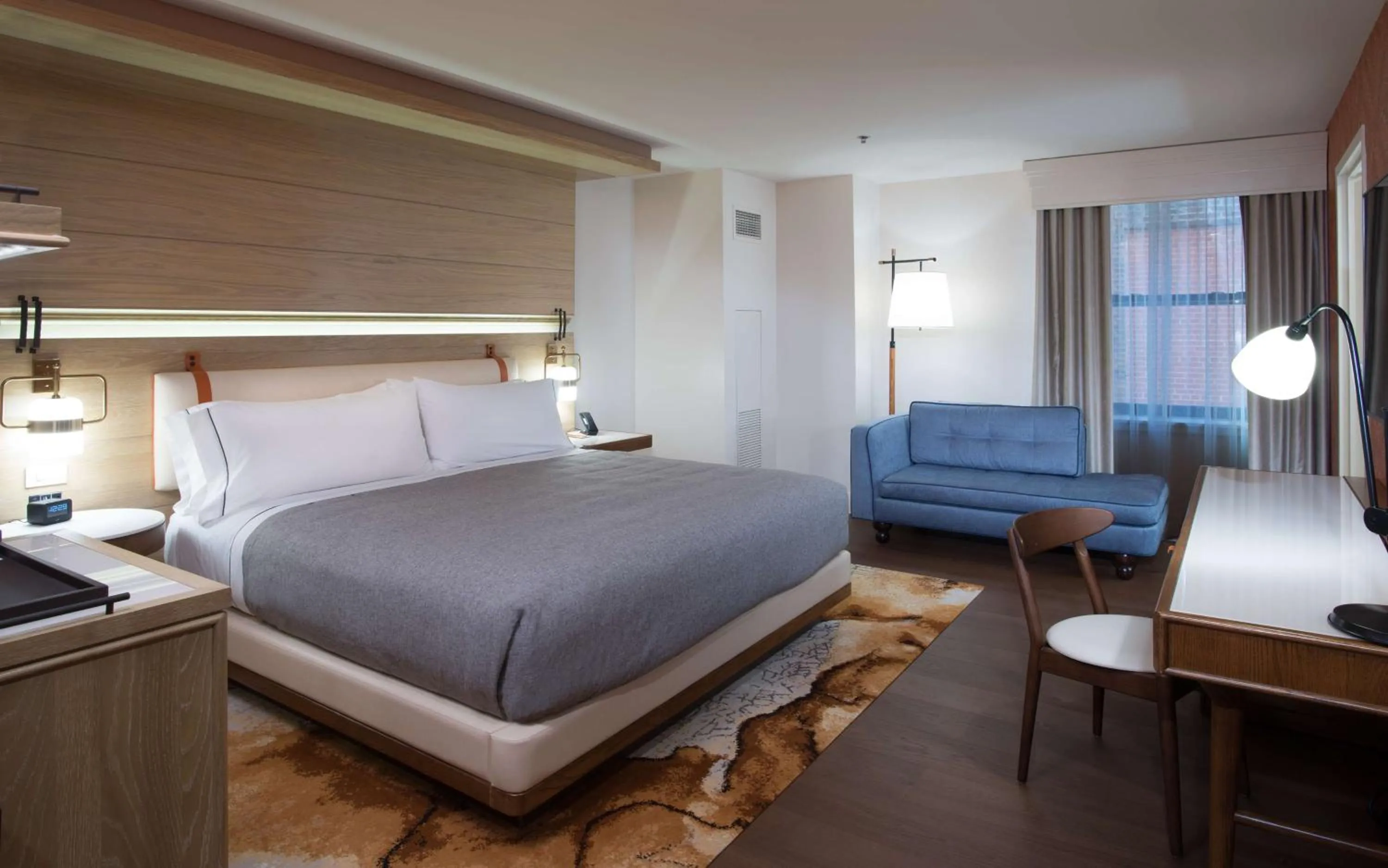 Bedroom, Bed in Canopy by Hilton Washington DC Embassy Row