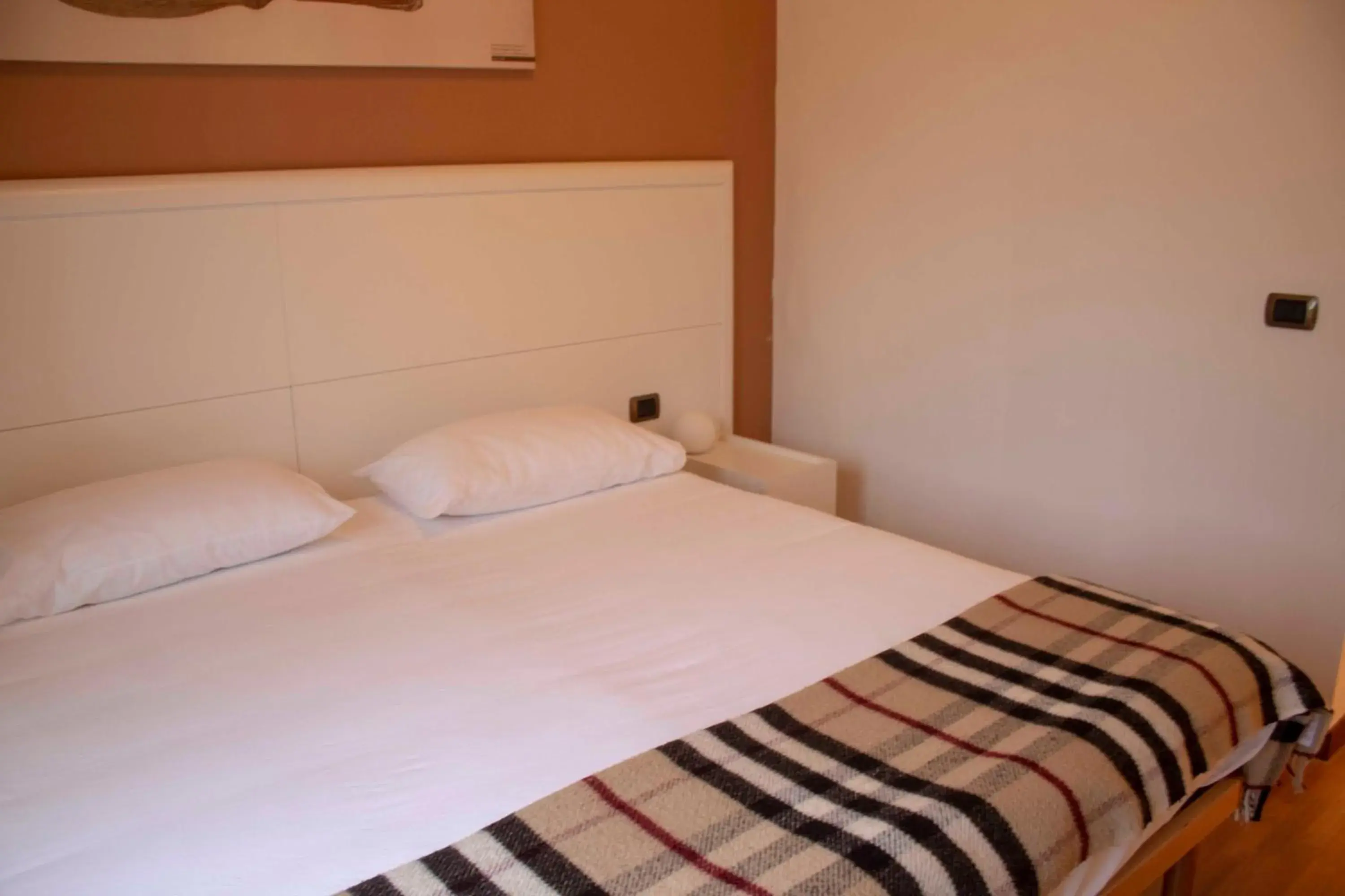 Deluxe Double or Twin Room - single occupancy in Masseria Olivola Deluxe Double or Twin Room - single occupancy in Masseria Olivola