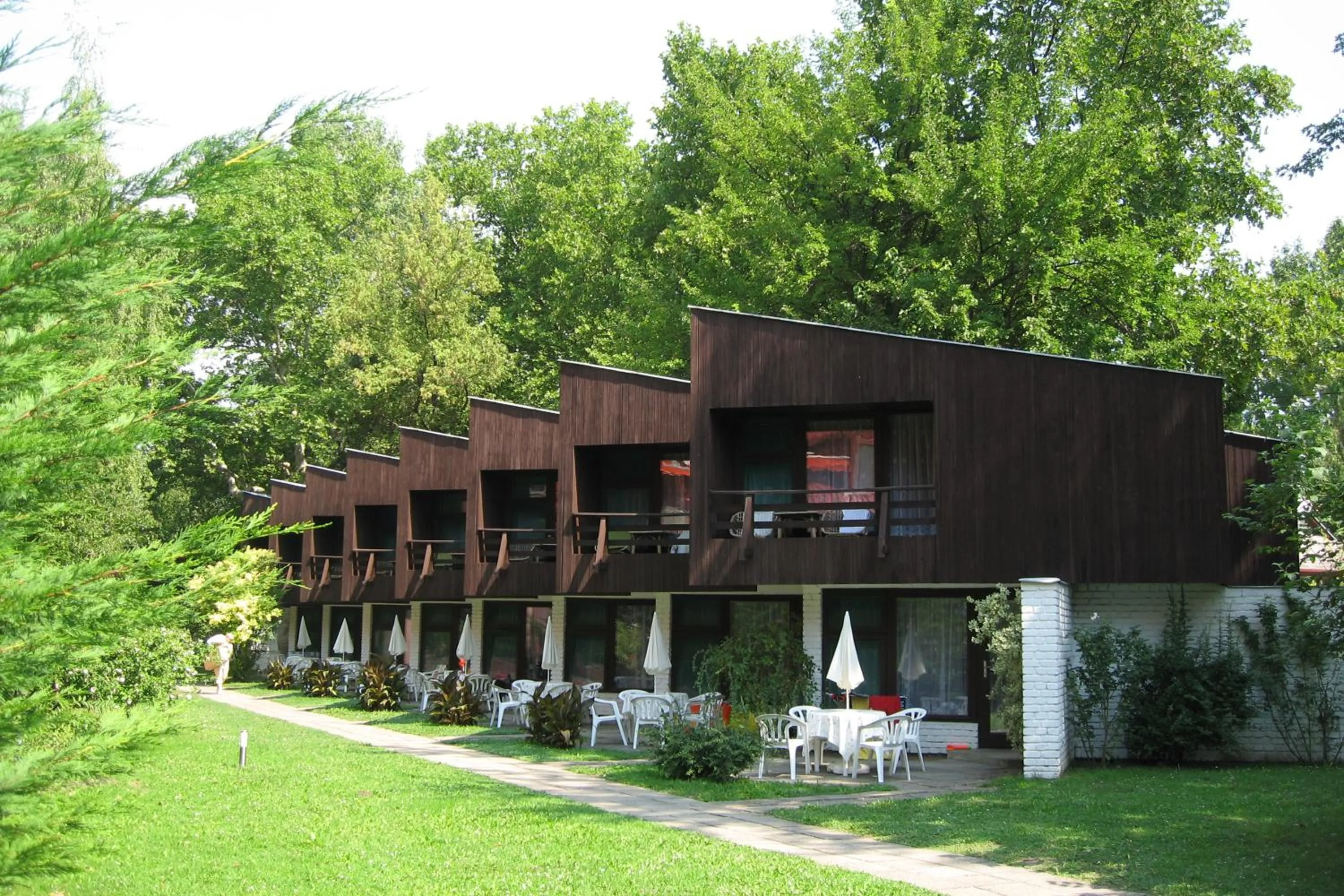 Property building in Hotel Melis