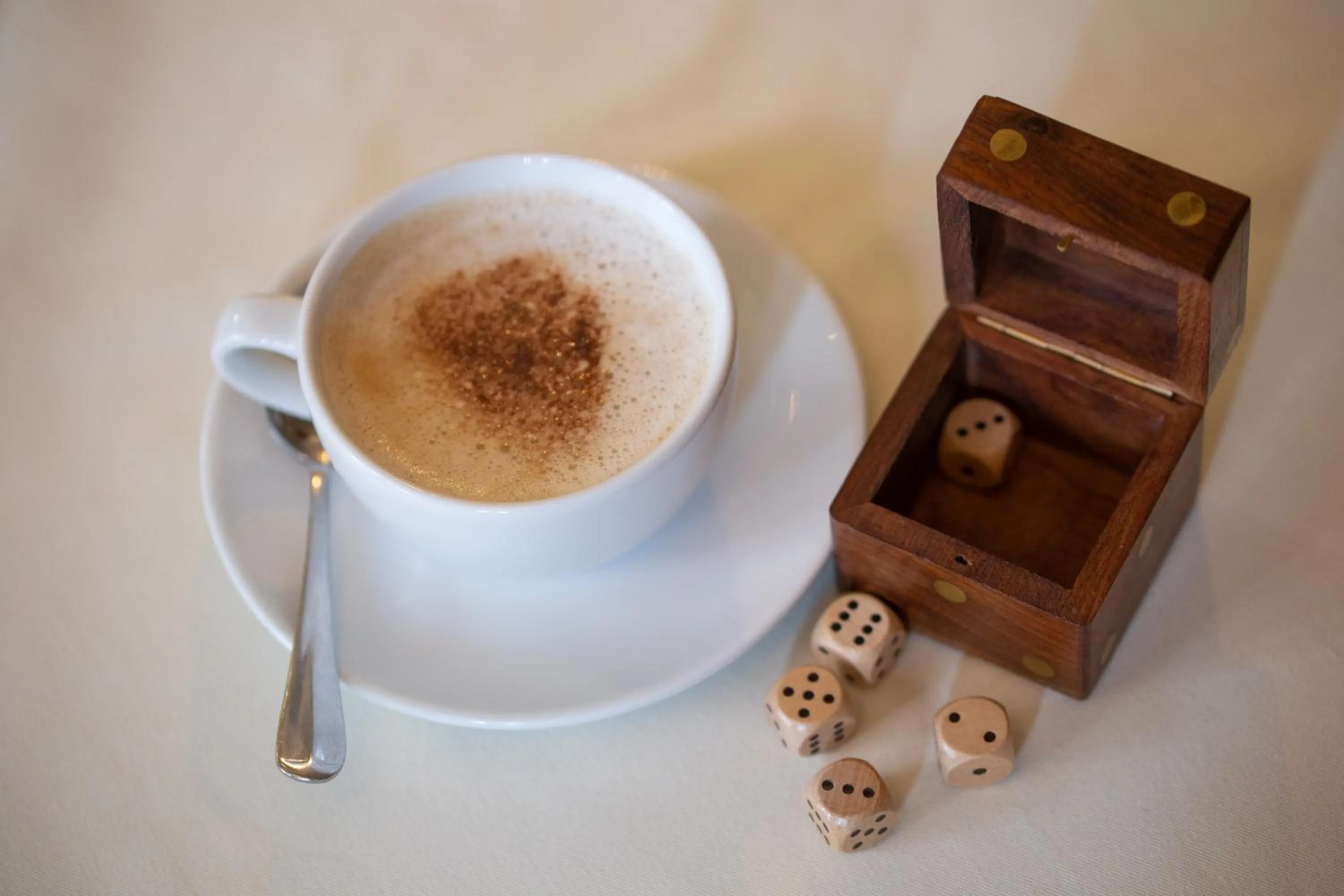 Communal lounge/ TV room in Sea Marge Hotel