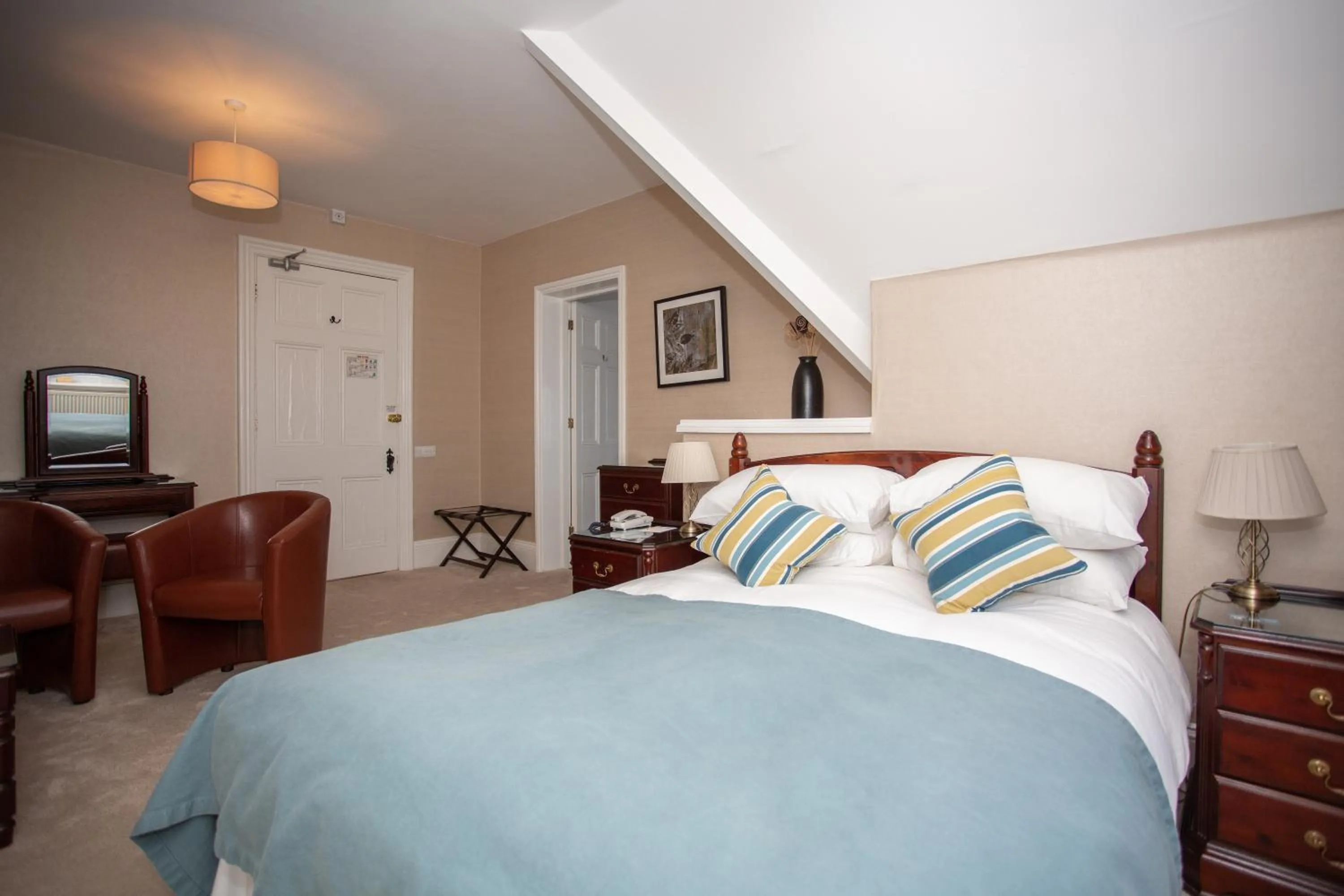 Bed in Sea Marge Hotel