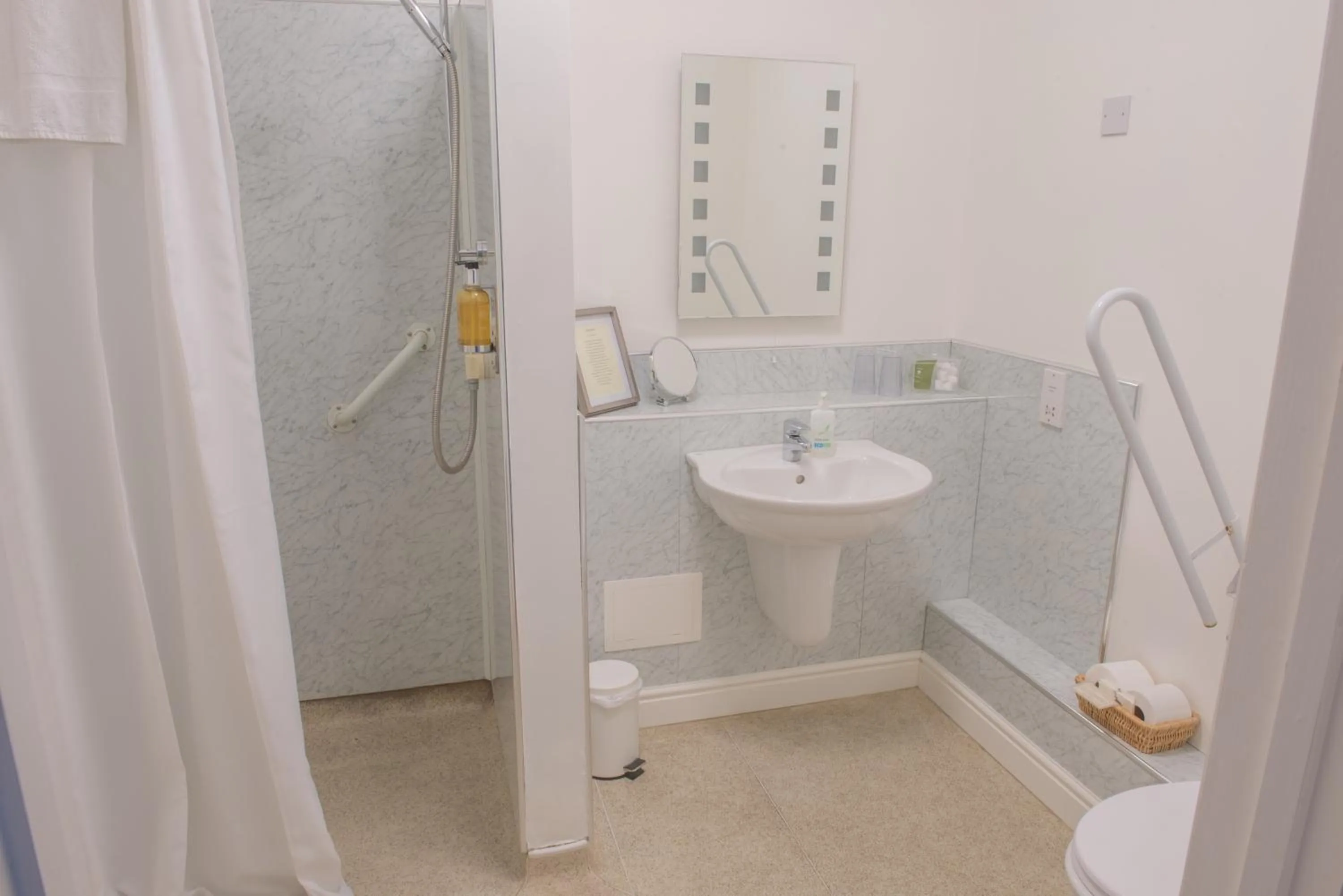 Shower in Toothbrush Rooms at Lattice Lodge - Guest Kitchen & EV Recharging