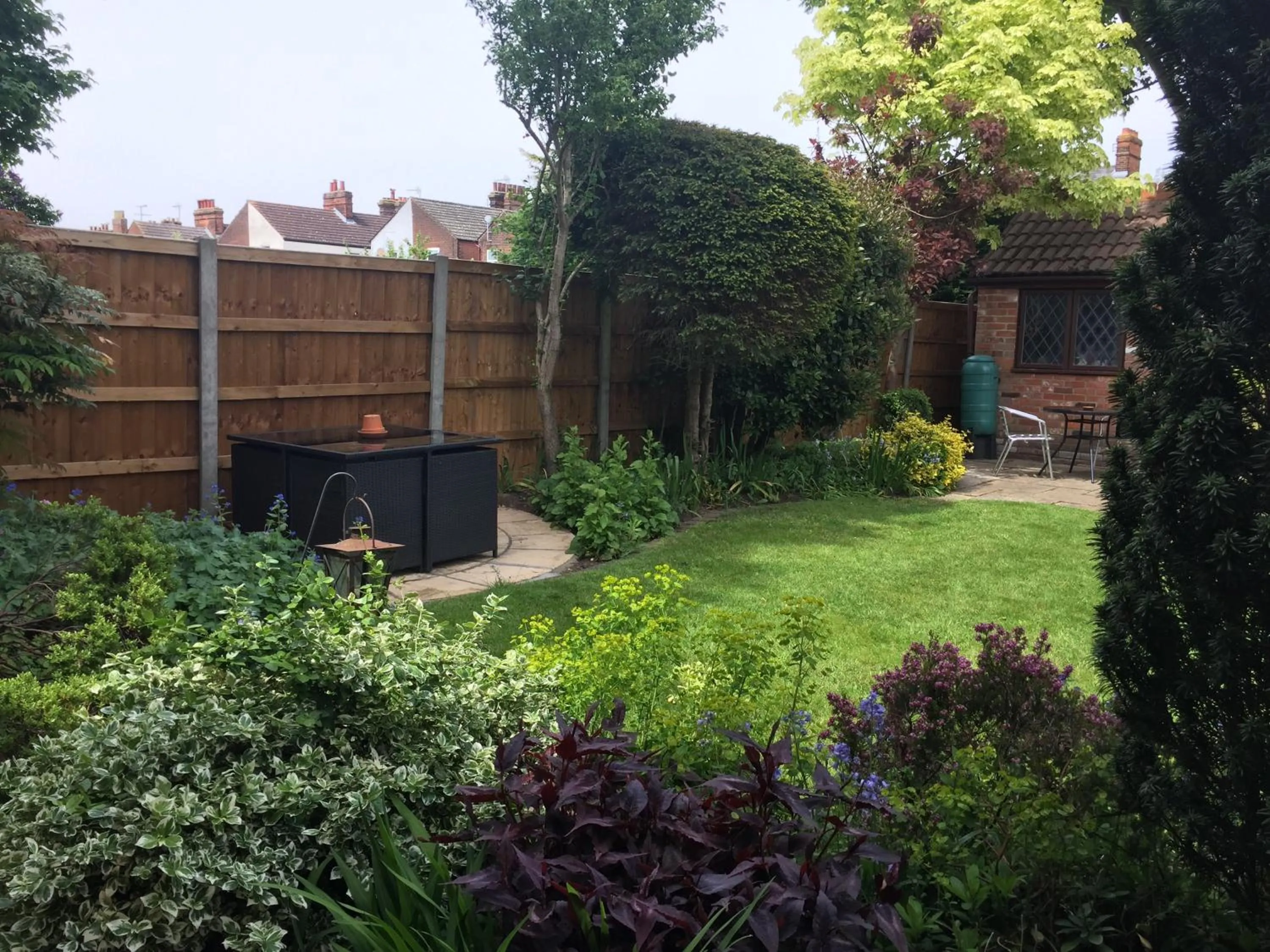 Garden in Toothbrush Rooms at Lattice Lodge - Guest Kitchen & EV Recharging