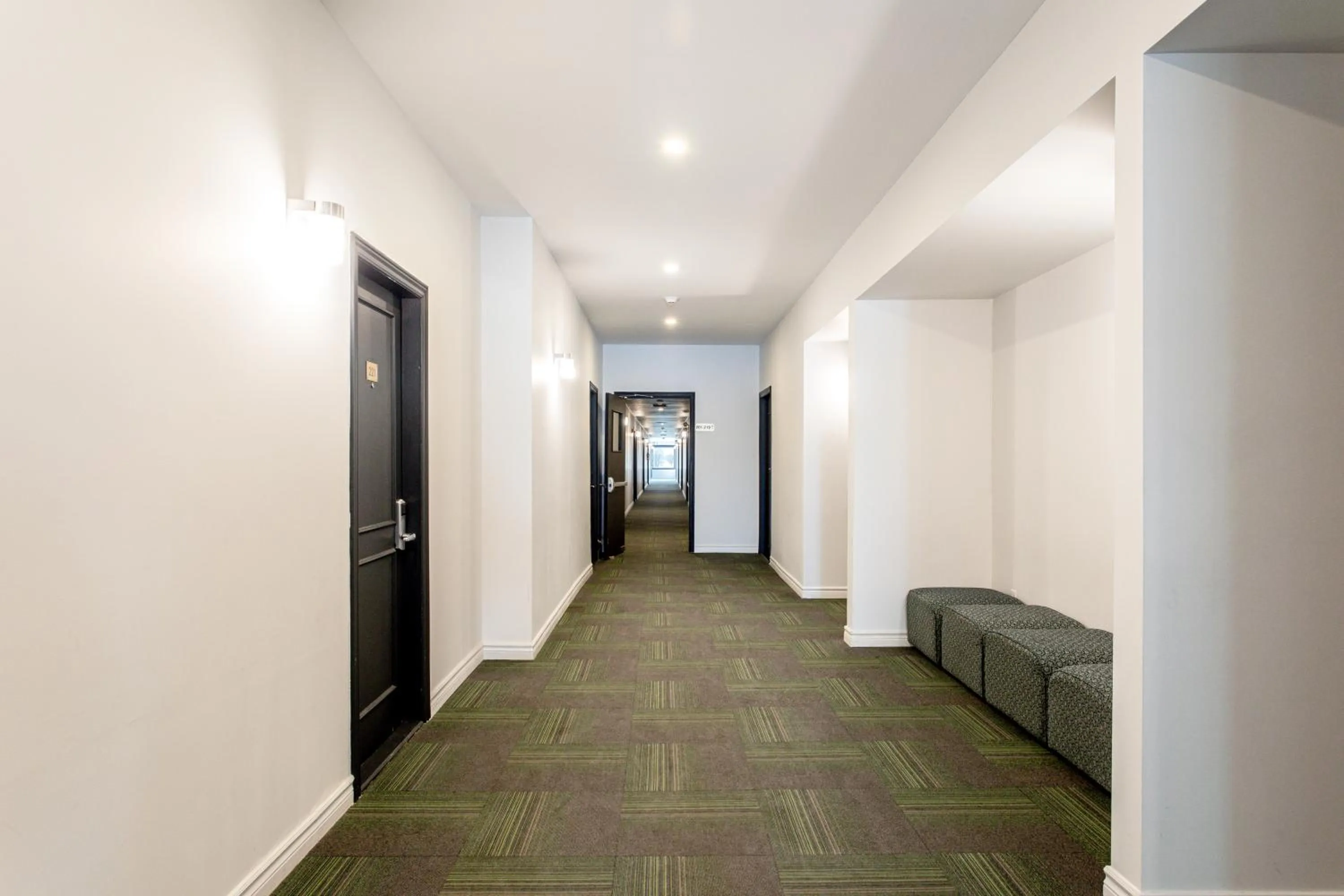 Seating area in Travelodge by Wyndham Rigaud