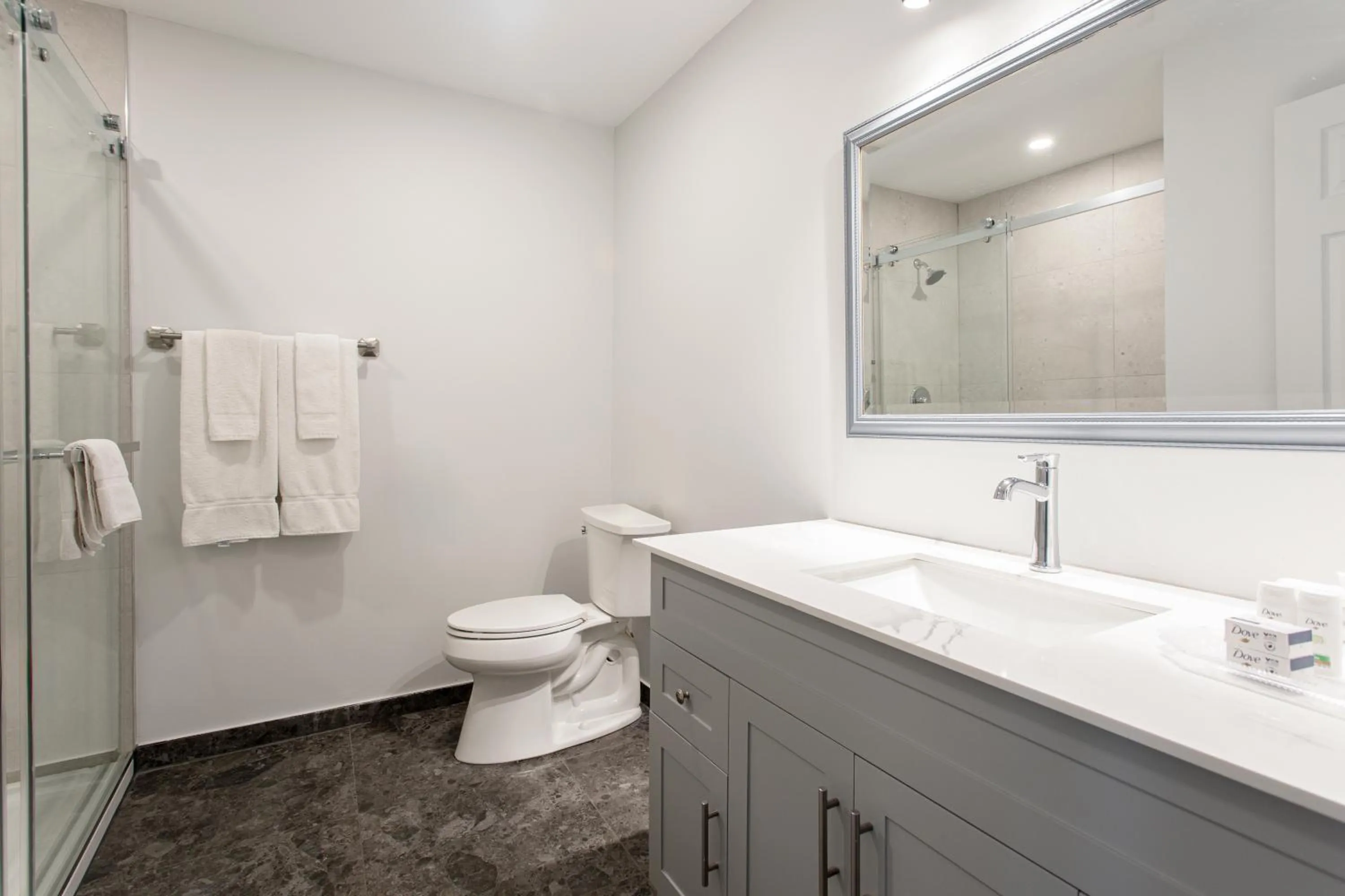 Shower in Travelodge by Wyndham Rigaud