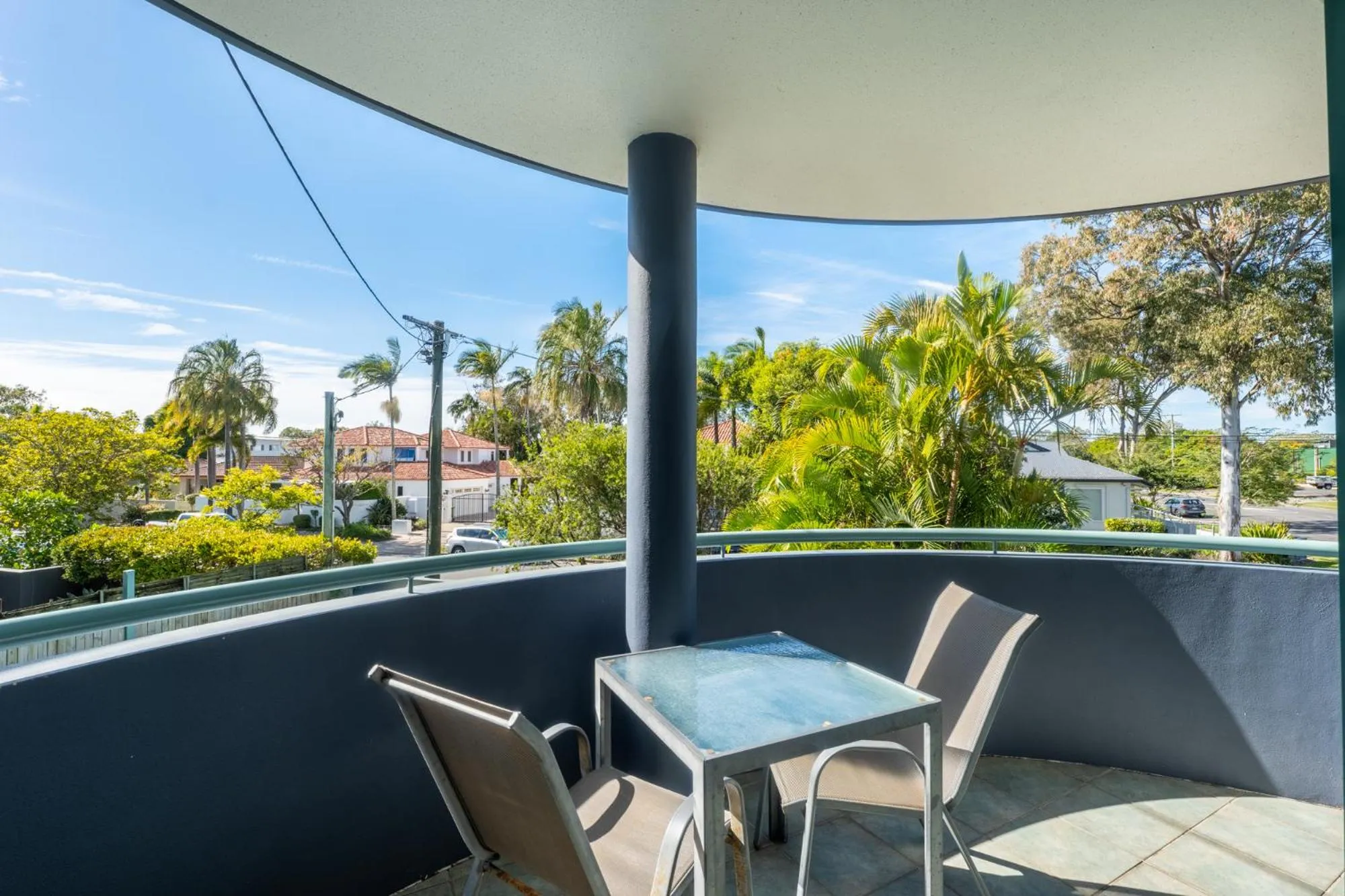 Day in Noosa River Sandy Shores