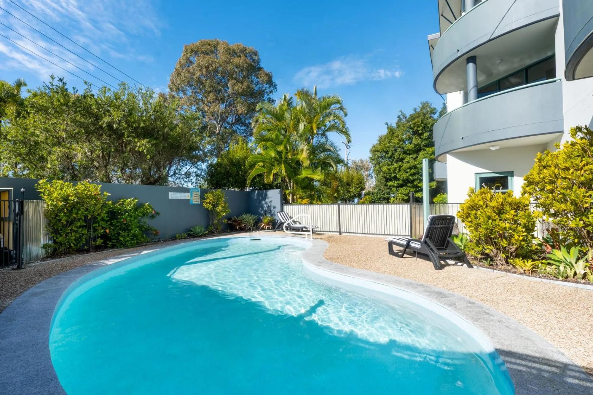 Property building in Noosa River Sandy Shores