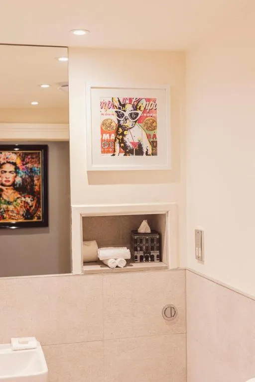 Bathroom in The Rutland Hotel & Apartments