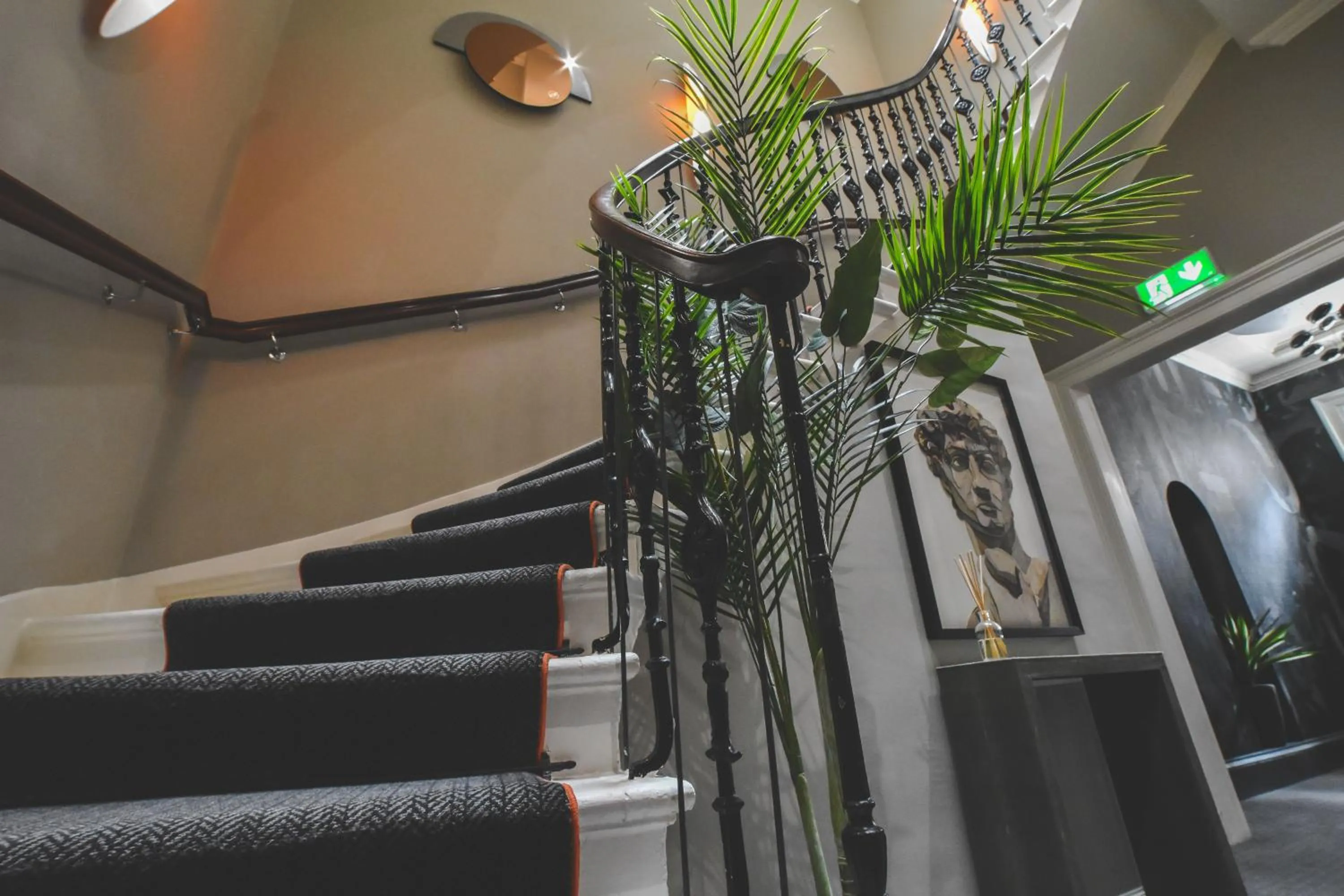 Lobby or reception in The Rutland Hotel & Apartments