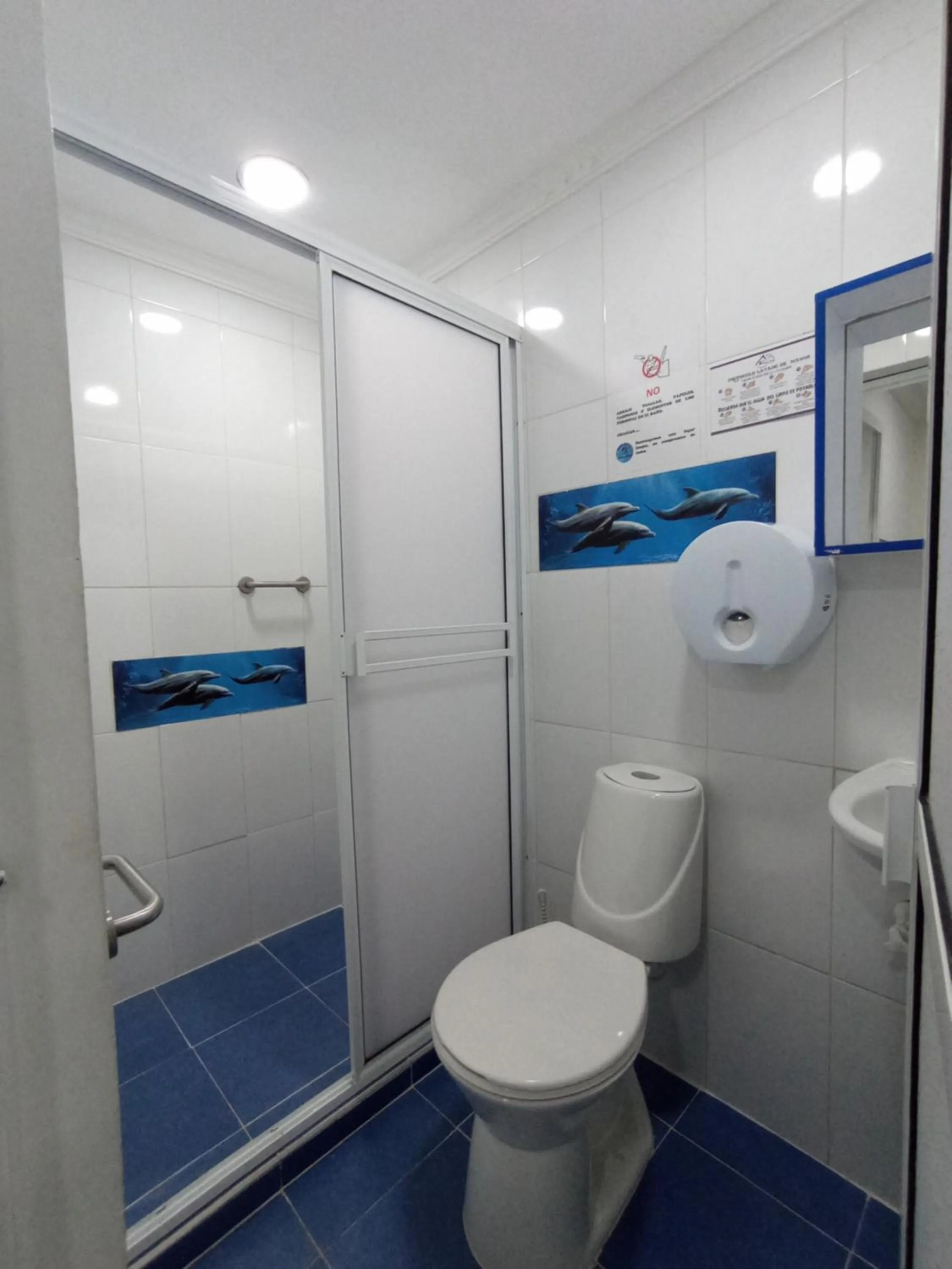 Bathroom in Casa Hotel Manco Mora