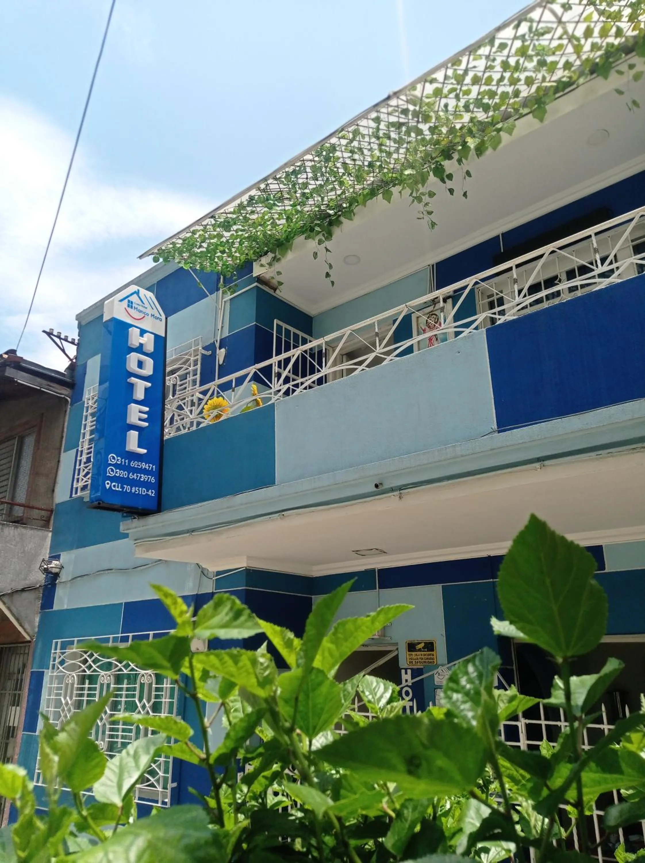 Property building in Casa Hotel Manco Mora