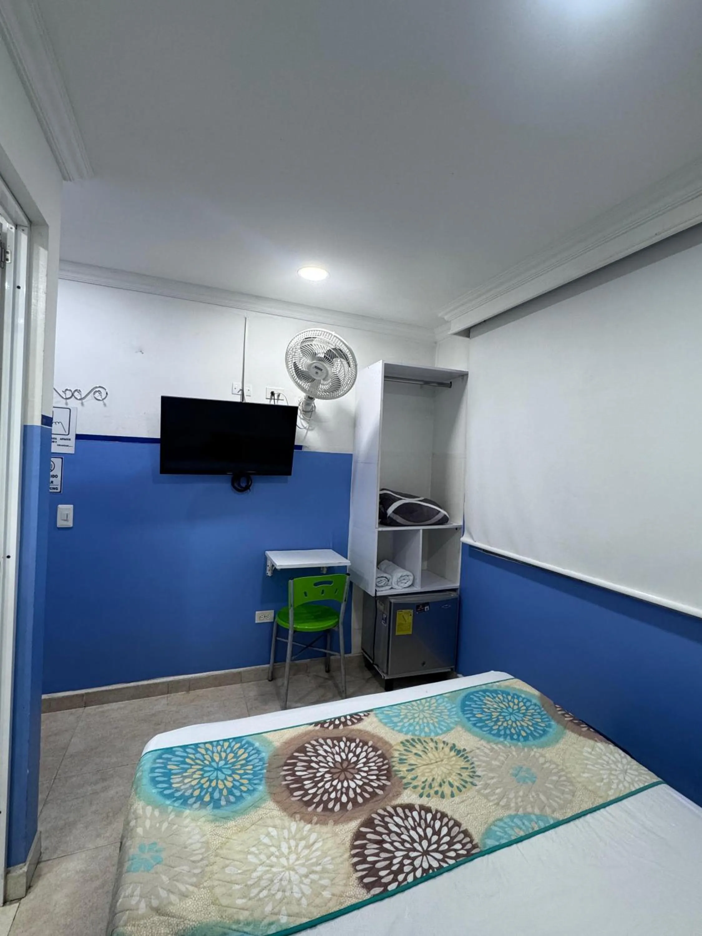 Photo of the whole room, Bed in Casa Hotel Manco Mora