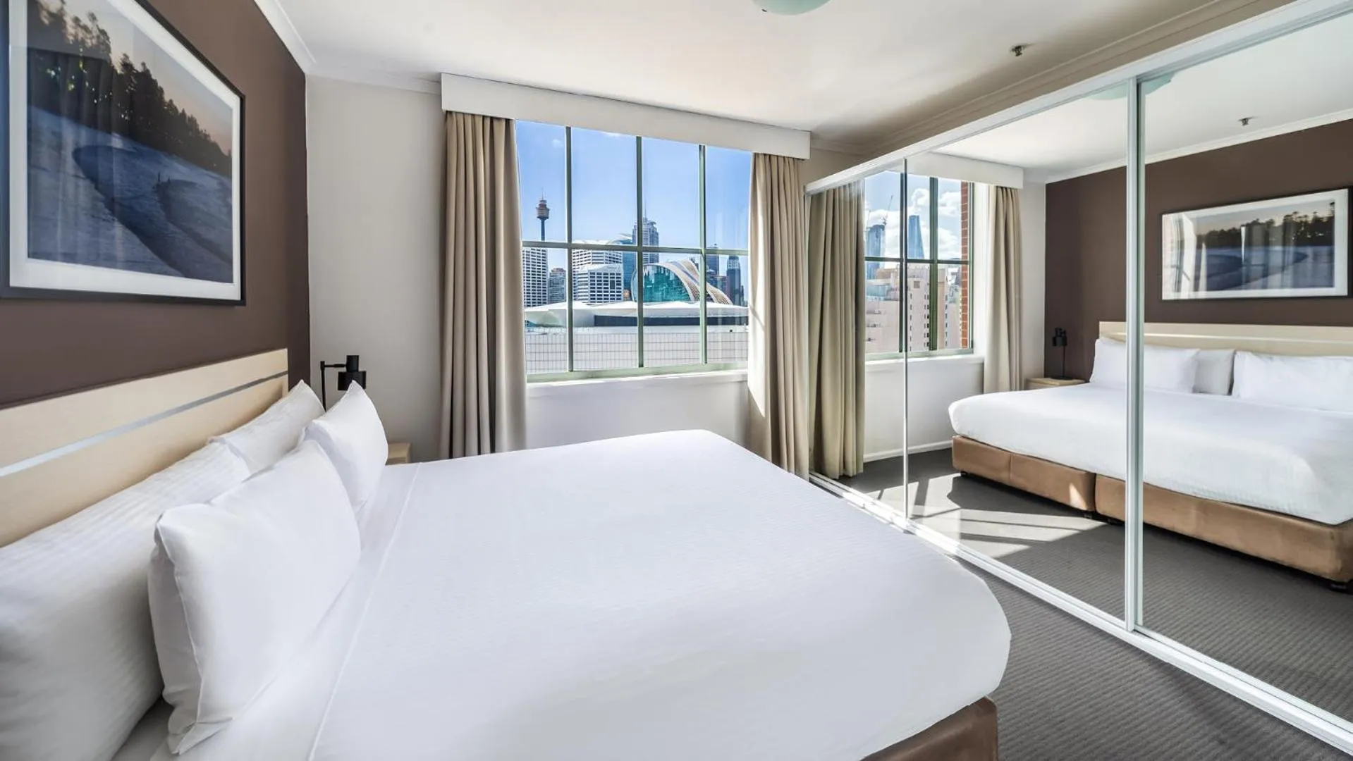 Bed in Oaks Sydney Goldsbrough Suites