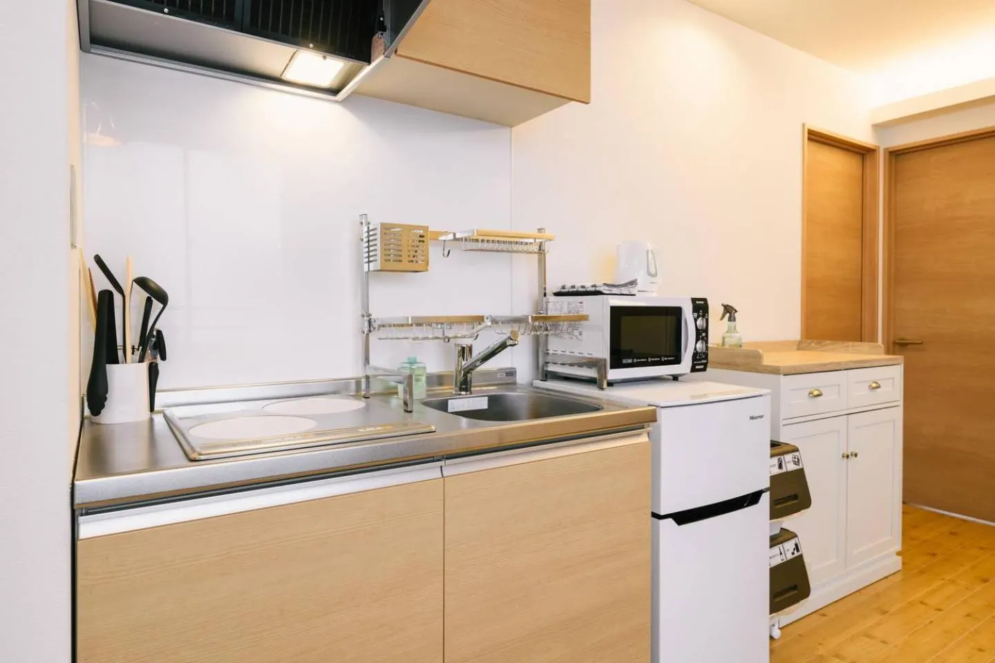 Kitchen or kitchenette in TEN APARTMENT HOTEL
